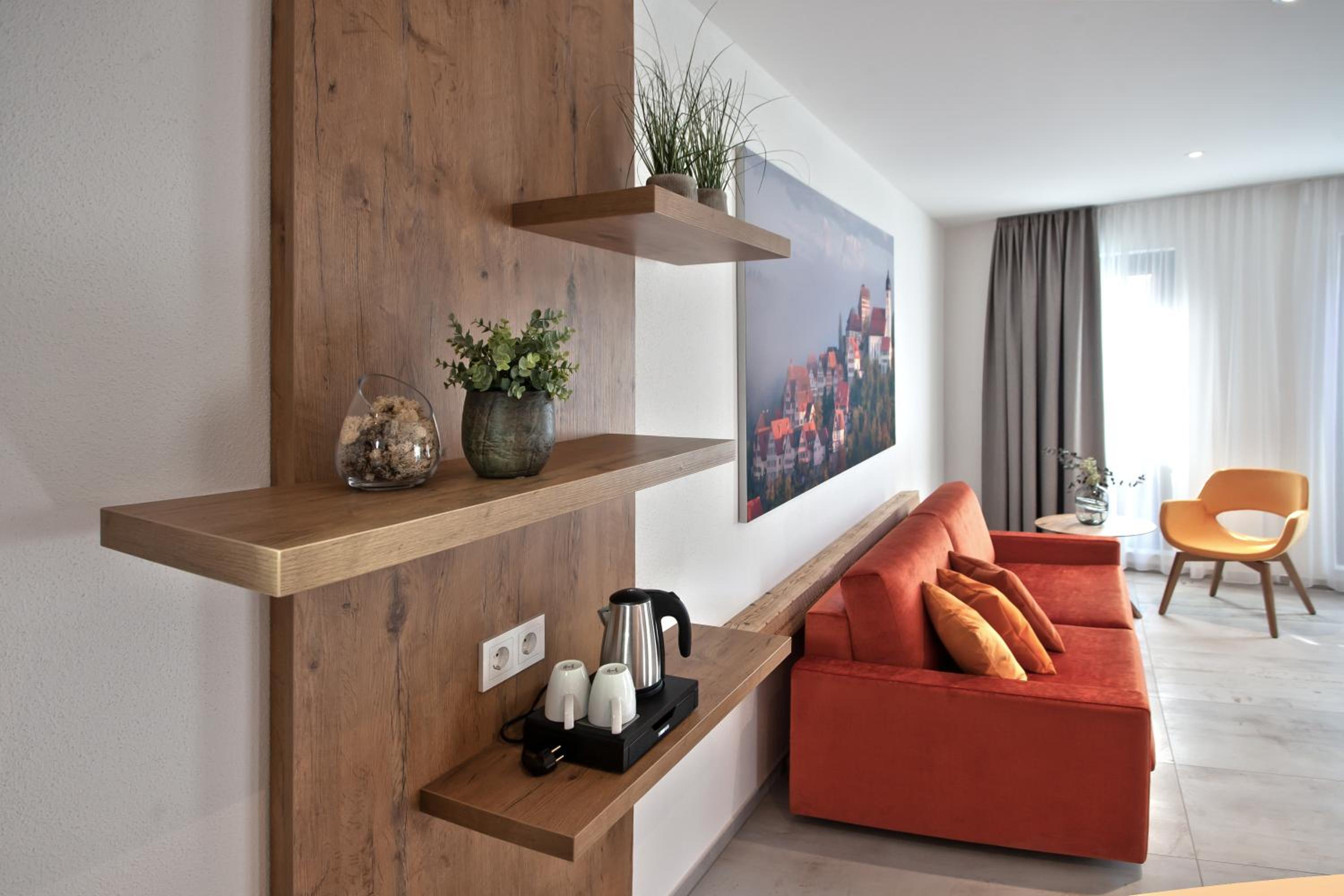 Large Double Room - Photo 2