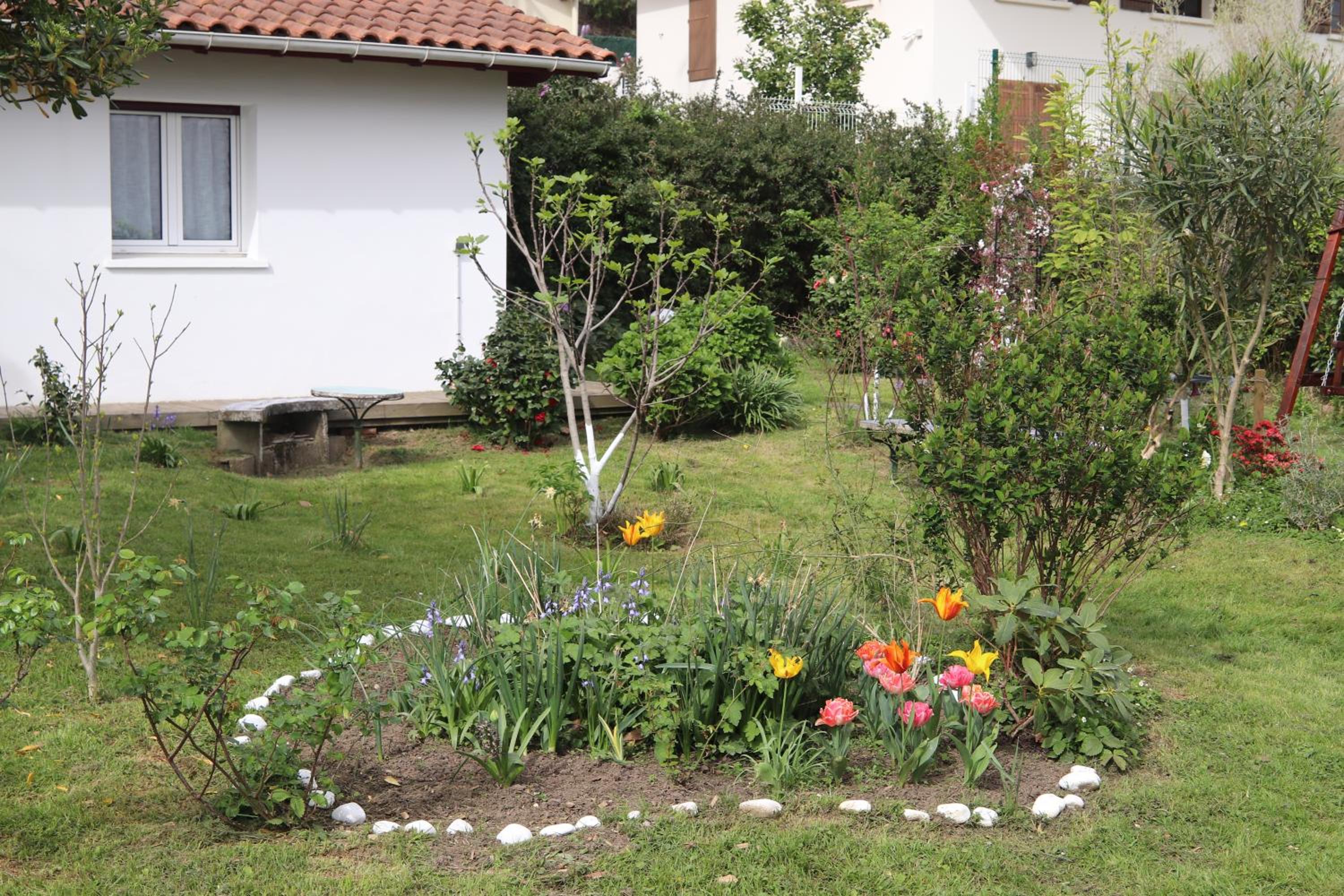 Double Room with Garden View - Photo 4