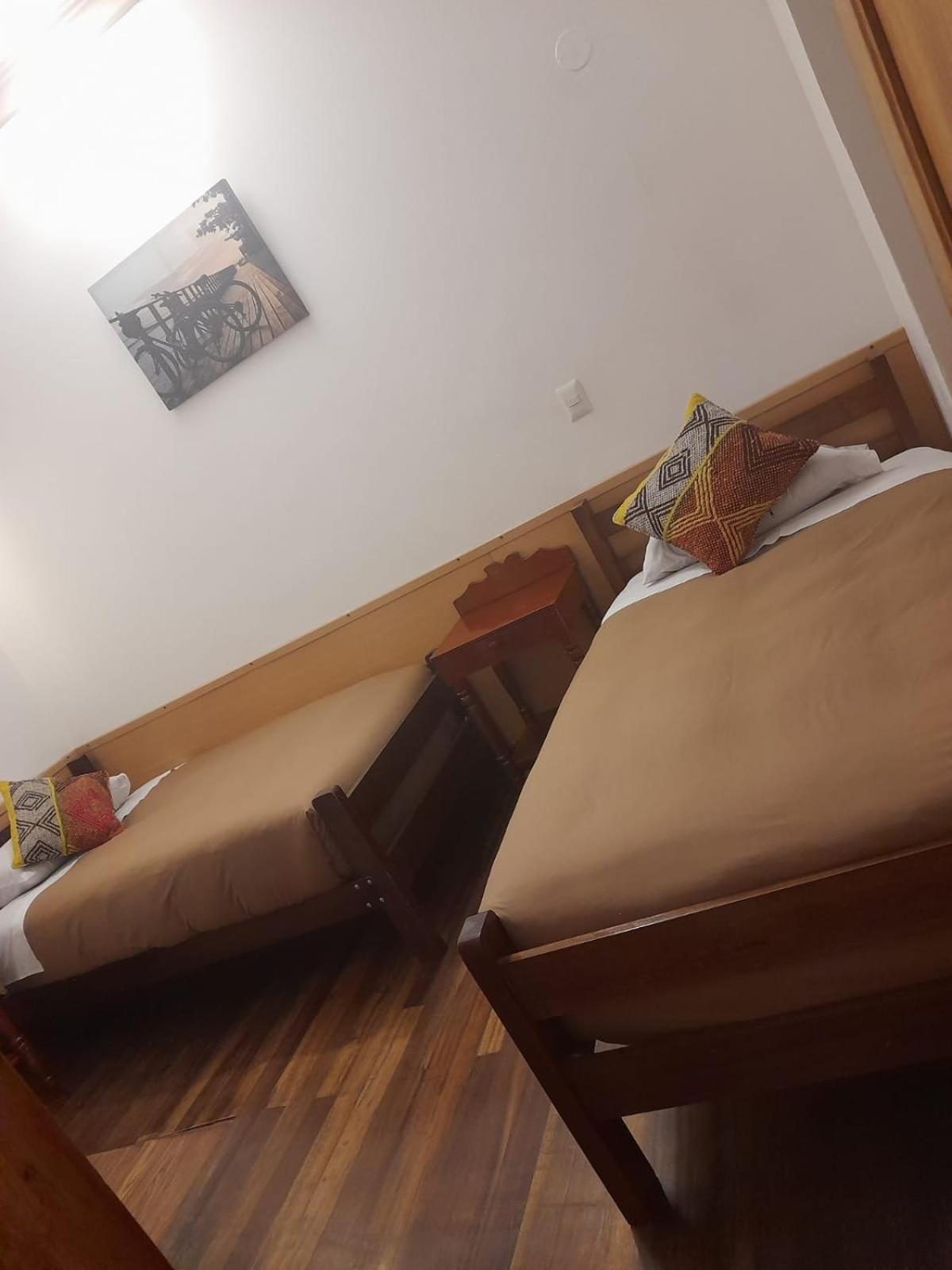Standard Twin Room photo 3
