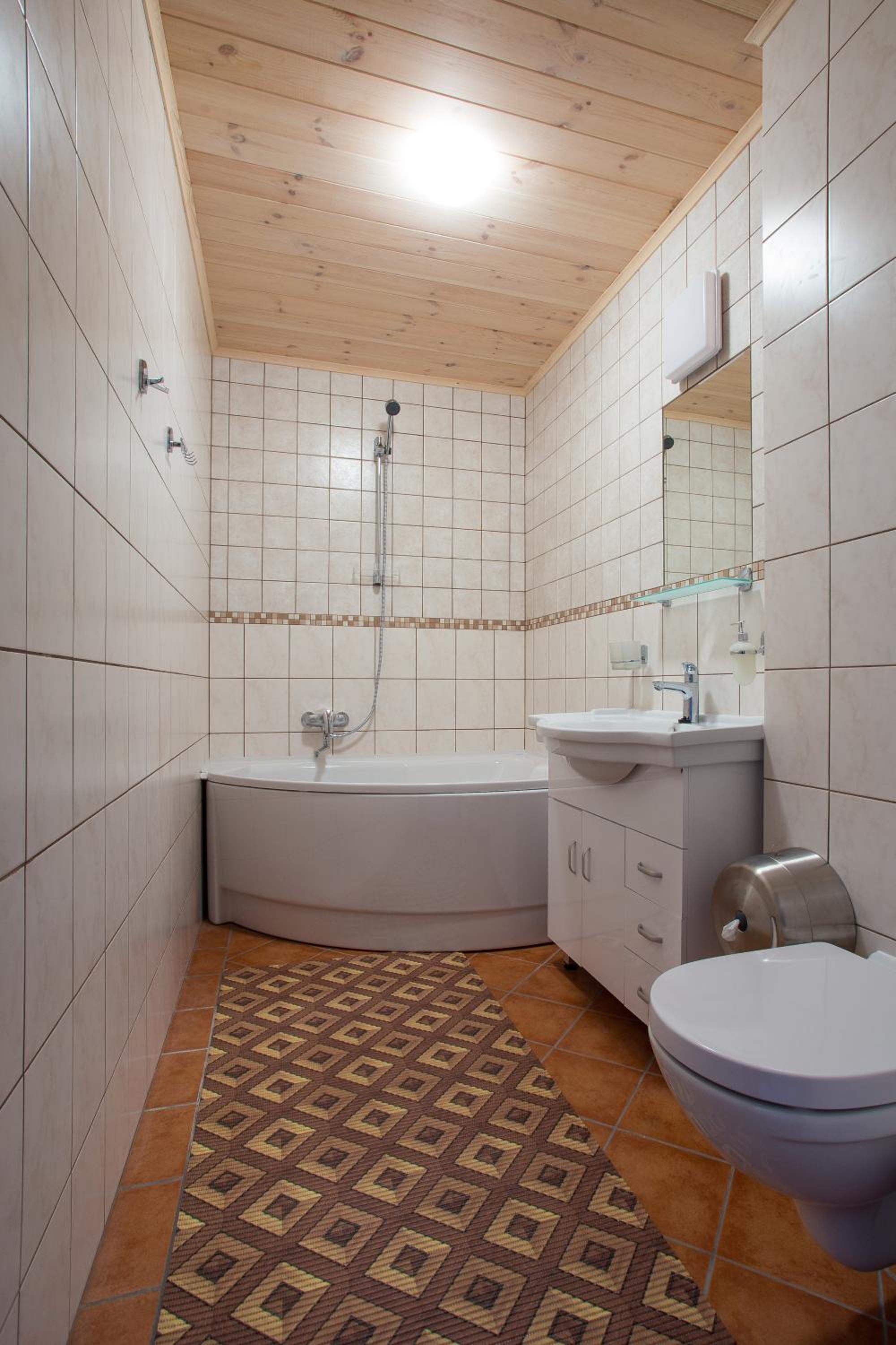 Family Suite (2 Adults + 2 Children) - Photo 5