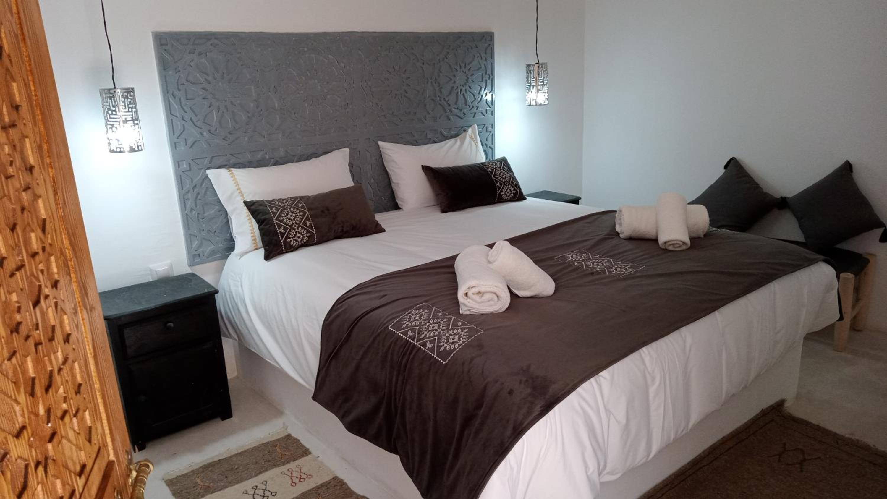 Double Room with Private Bathroom photo 1