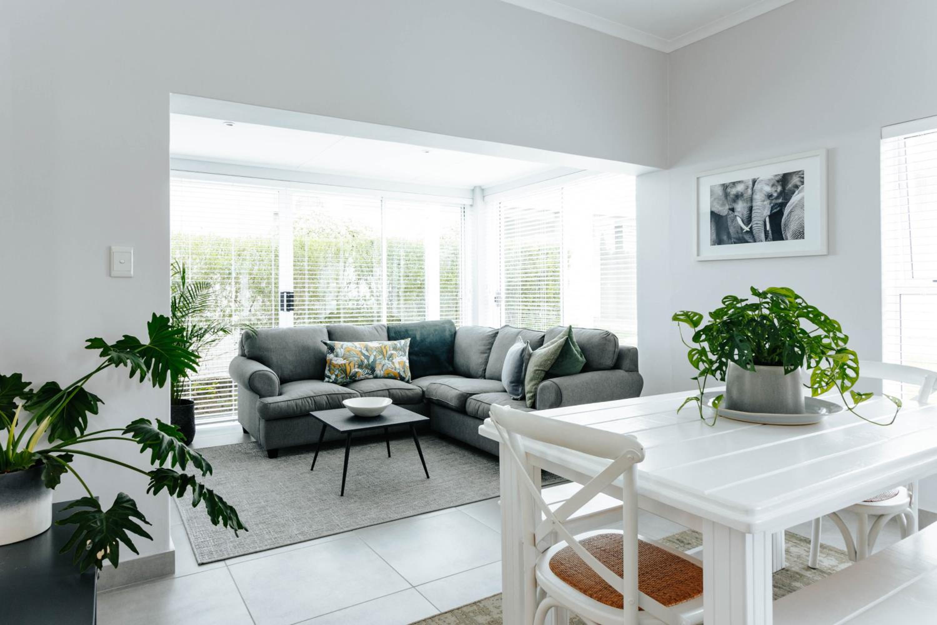 Two-Bedroom Apartment - Photo 10