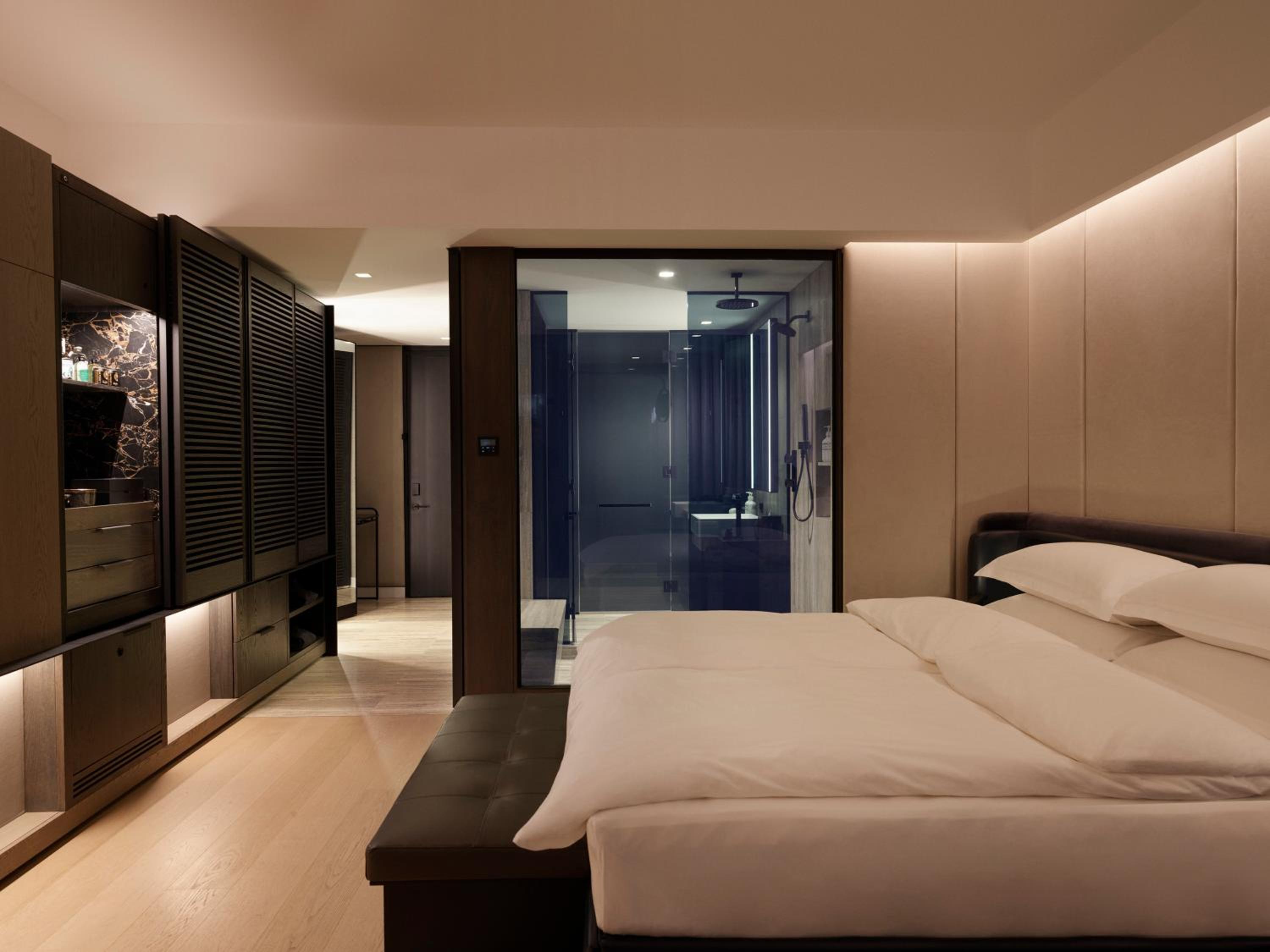 Deluxe Vessel View Guestroom, 1 King Bed