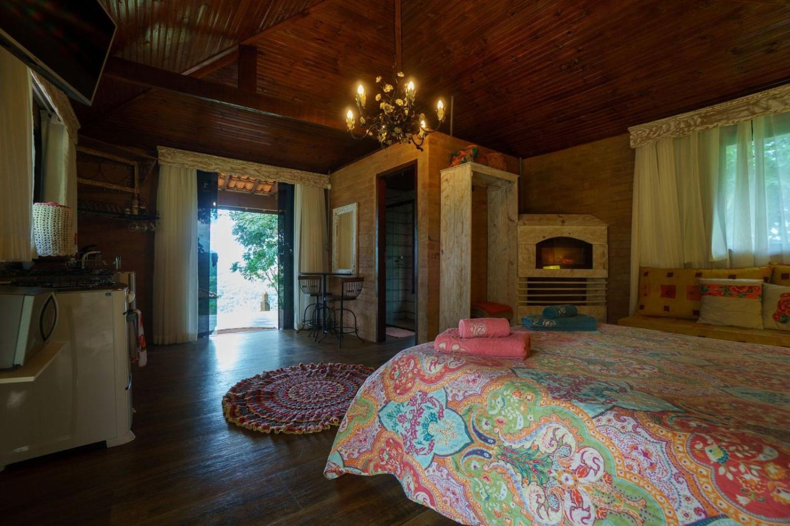 Deluxe Room (1 adult + 1 child) photo 2