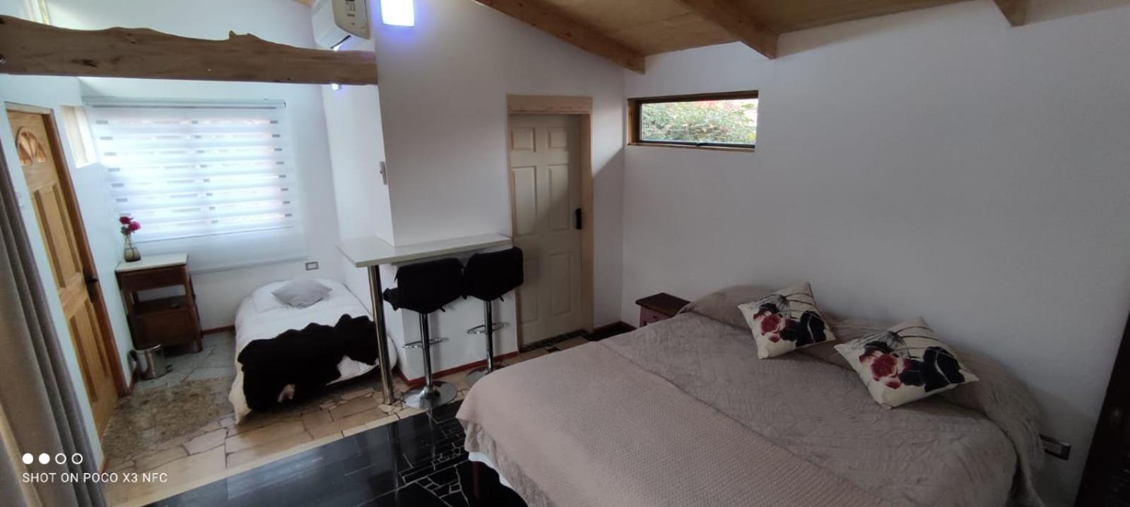 Deluxe King Suite photo 2