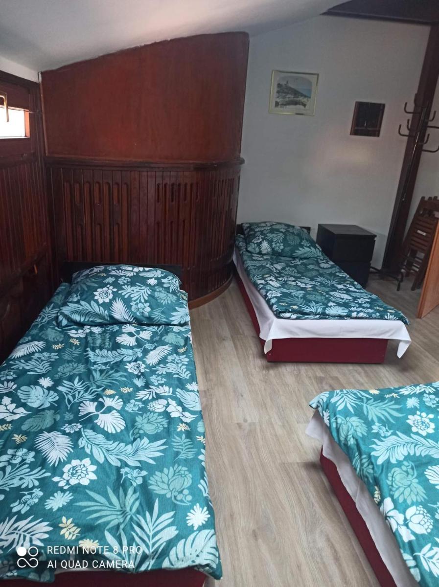 Bed in 4-Bed Dormitory Room