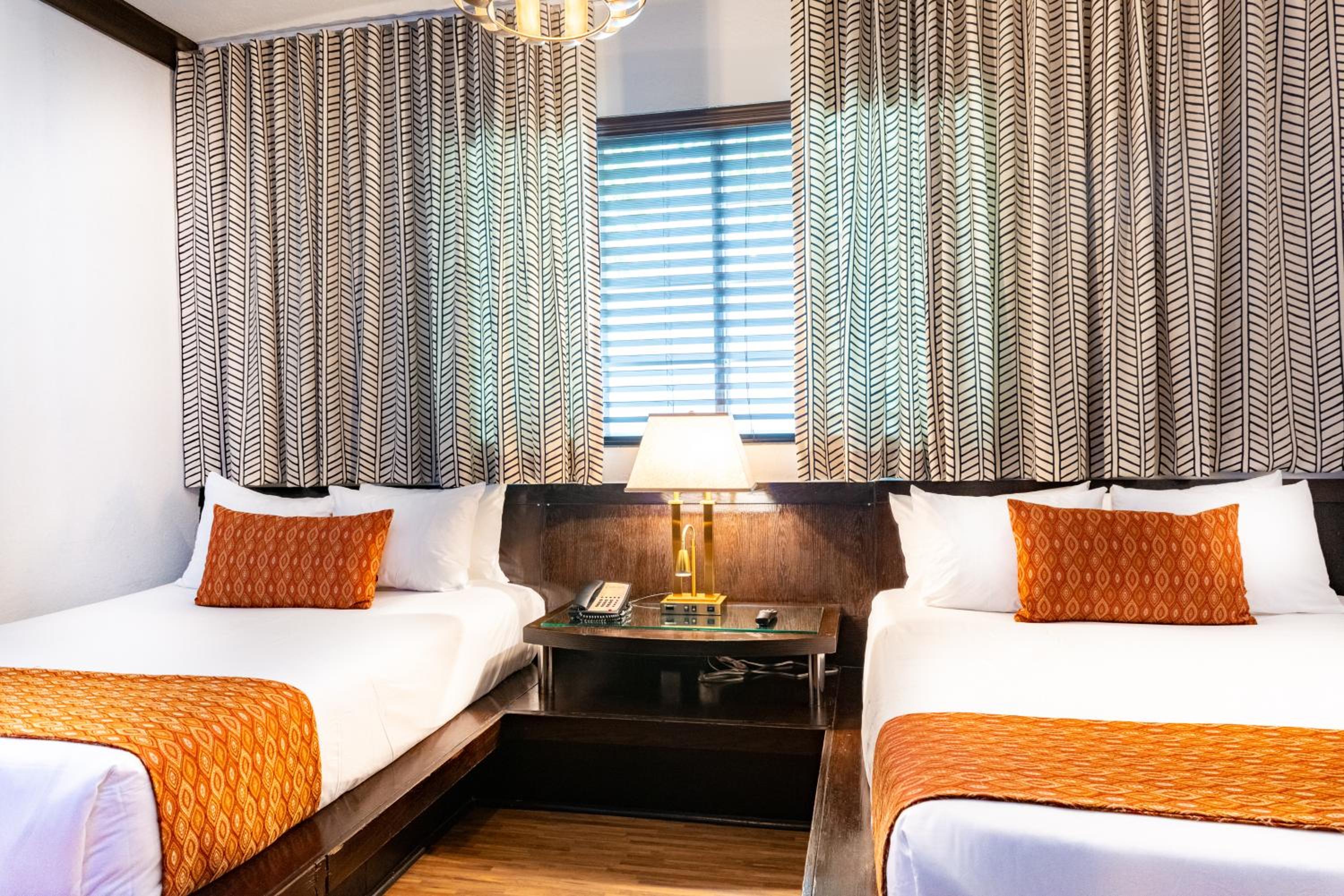 Standard Double Room - Photo 5