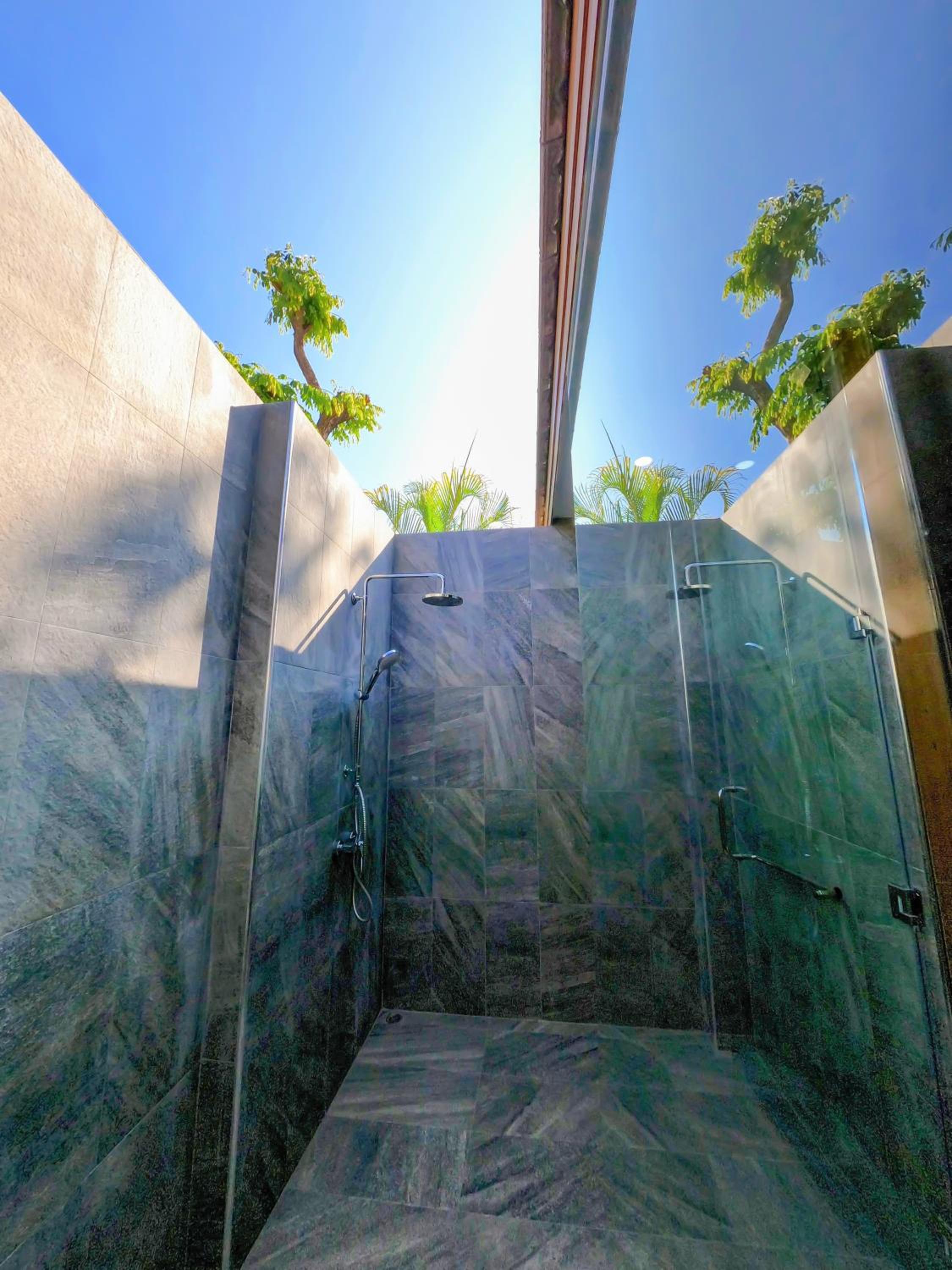 Deluxe Bungalow - Photo 7