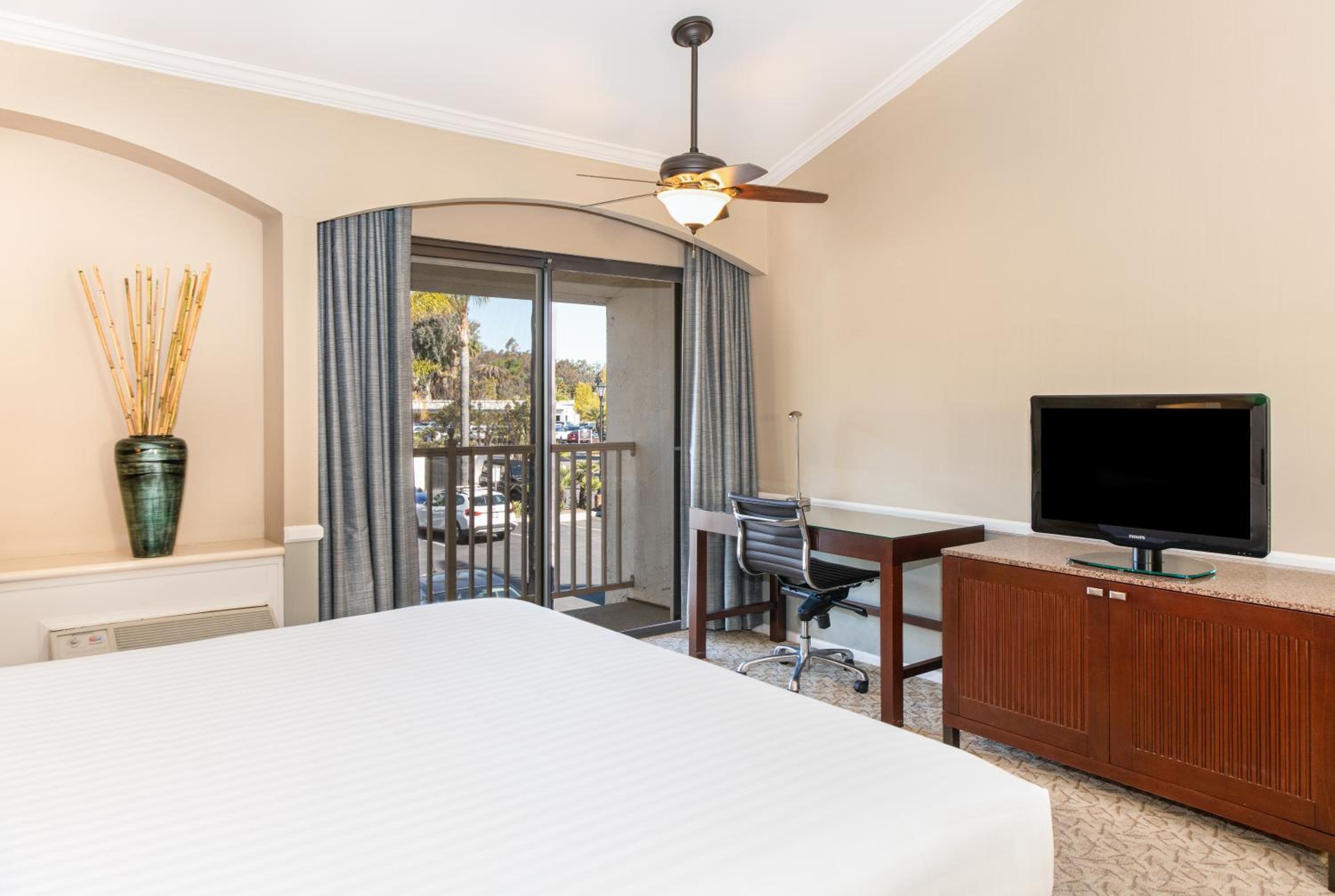 King Room - Photo 3