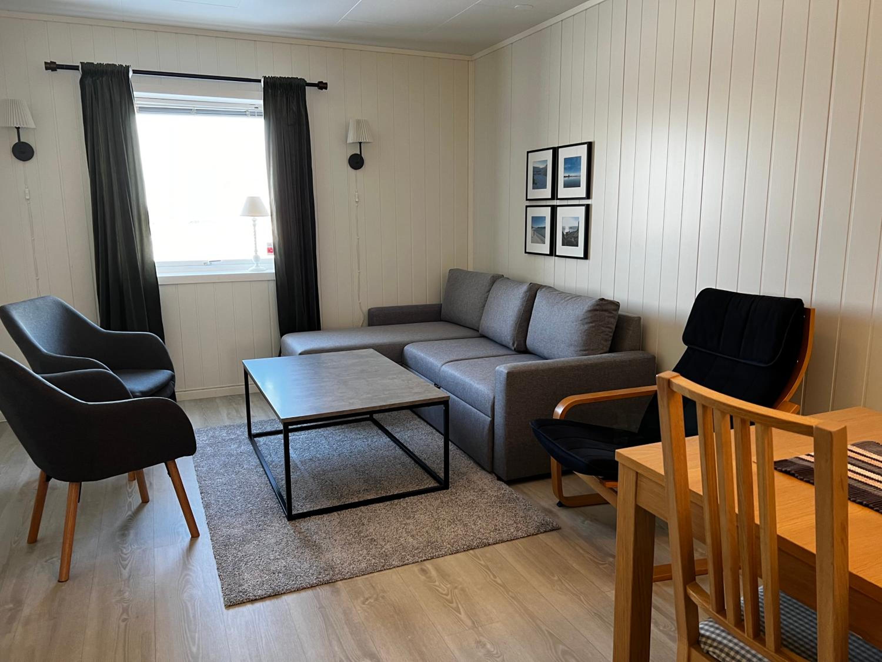 Two-Bedroom Apartment - Photo 11