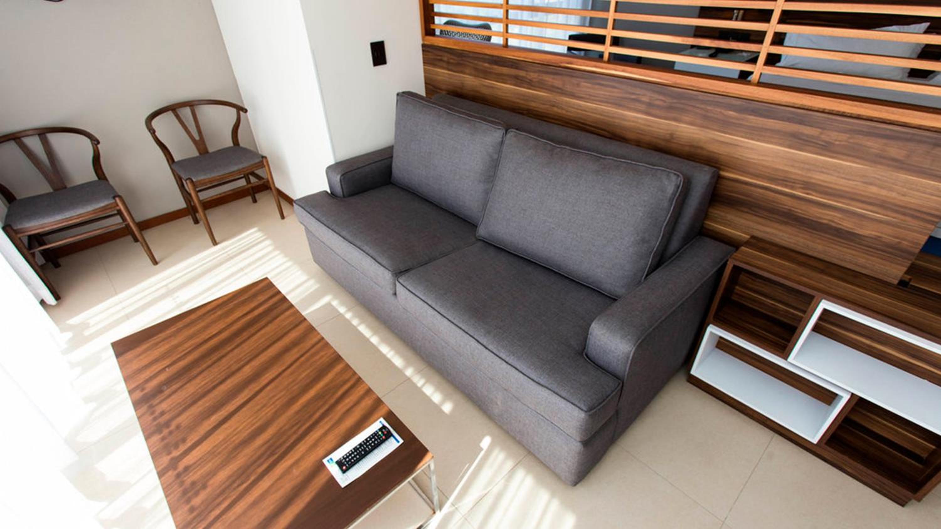 Executive Suite with 1 King size Bed photo 3