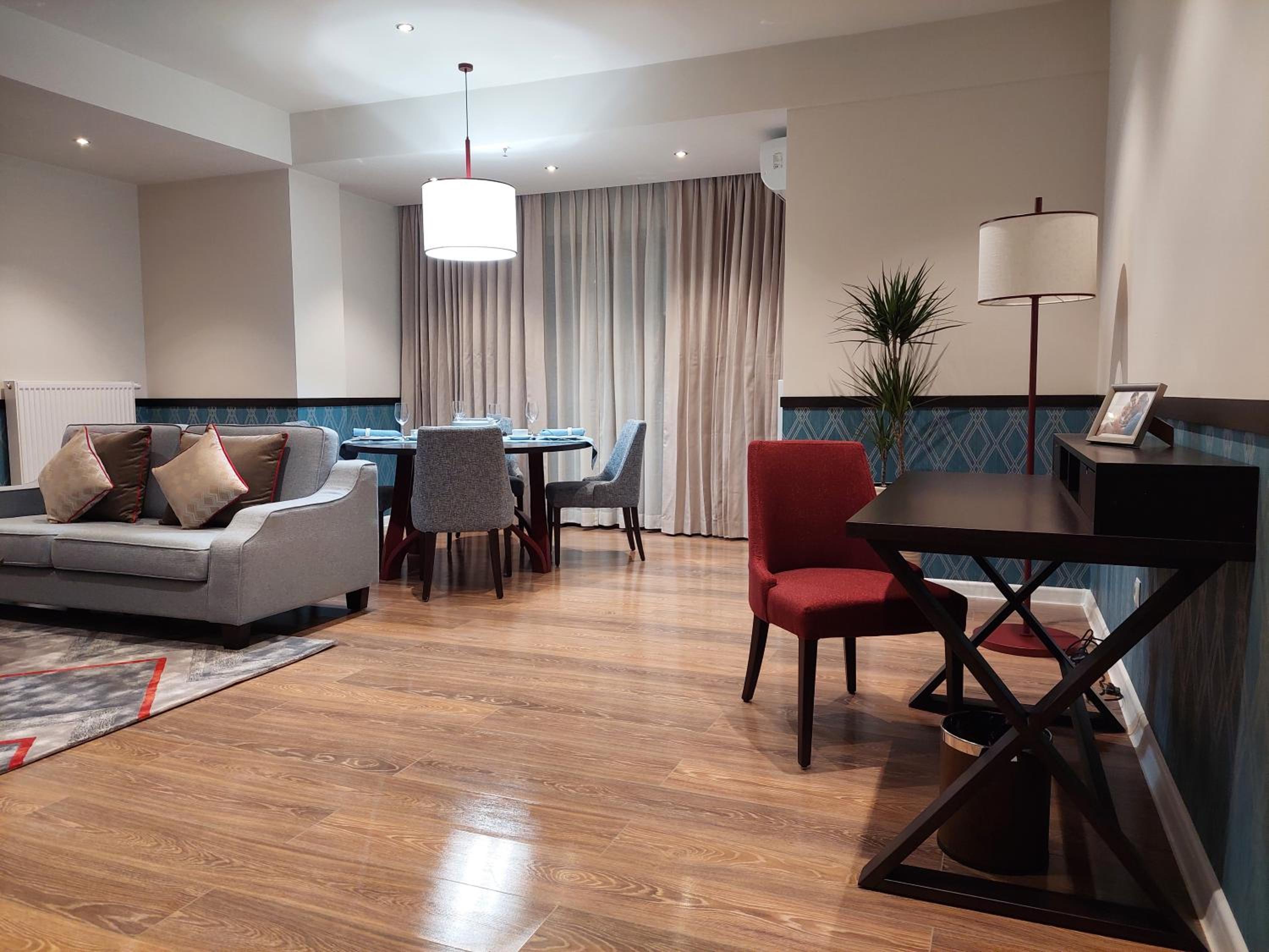 Two Bedroom Premier Suite - Photo 1