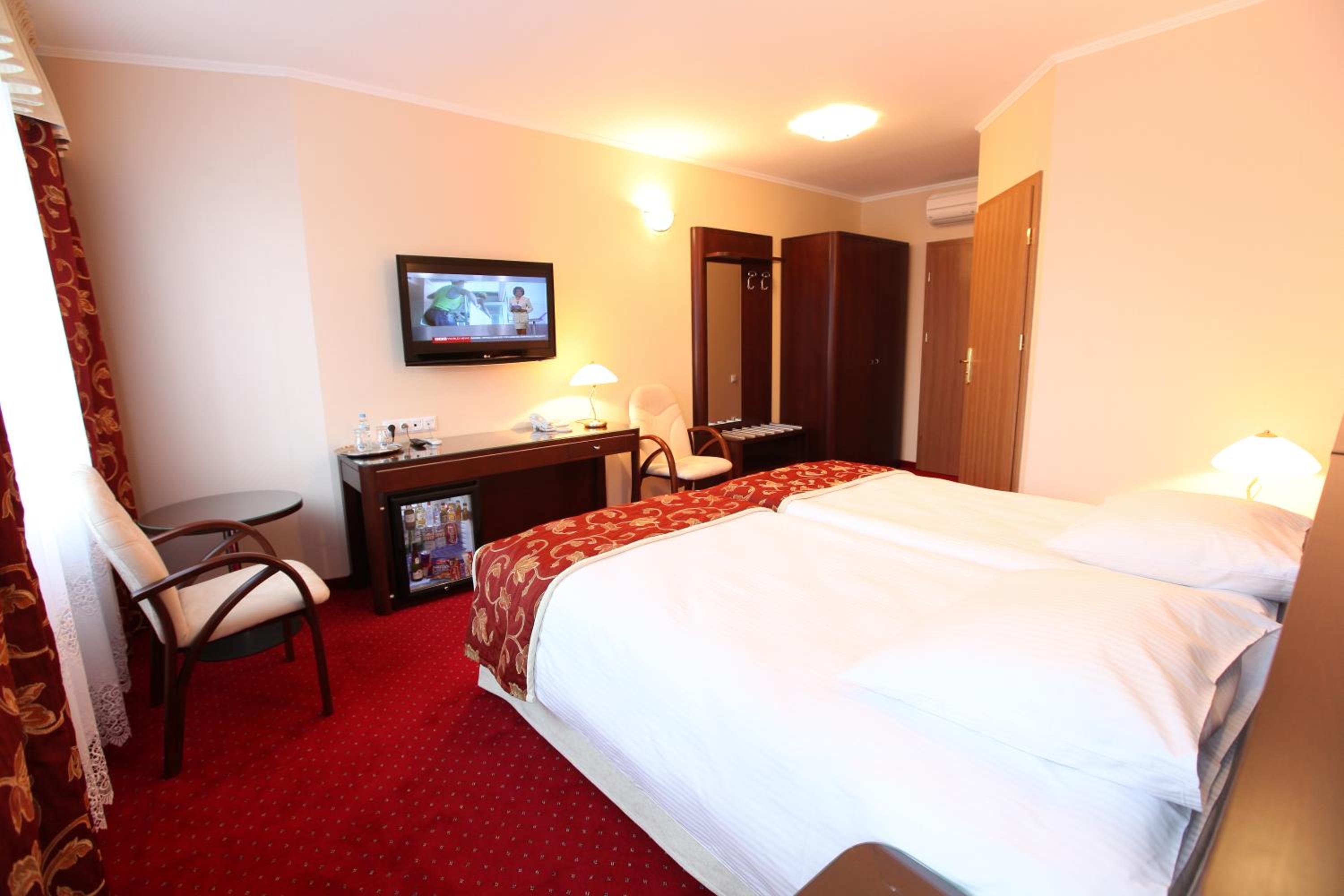 Deluxe Double Room photo 3