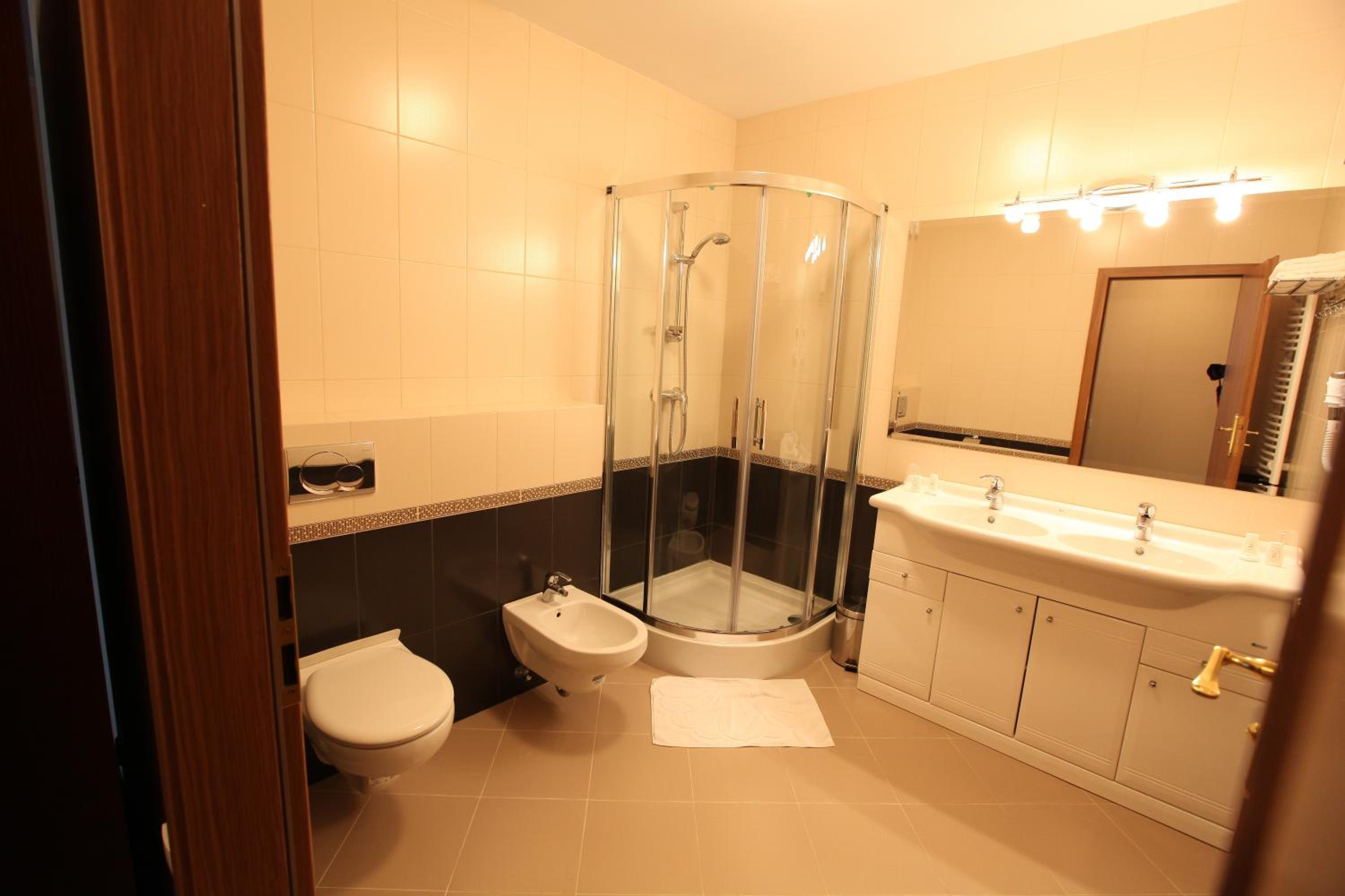 Family Suite photo 2