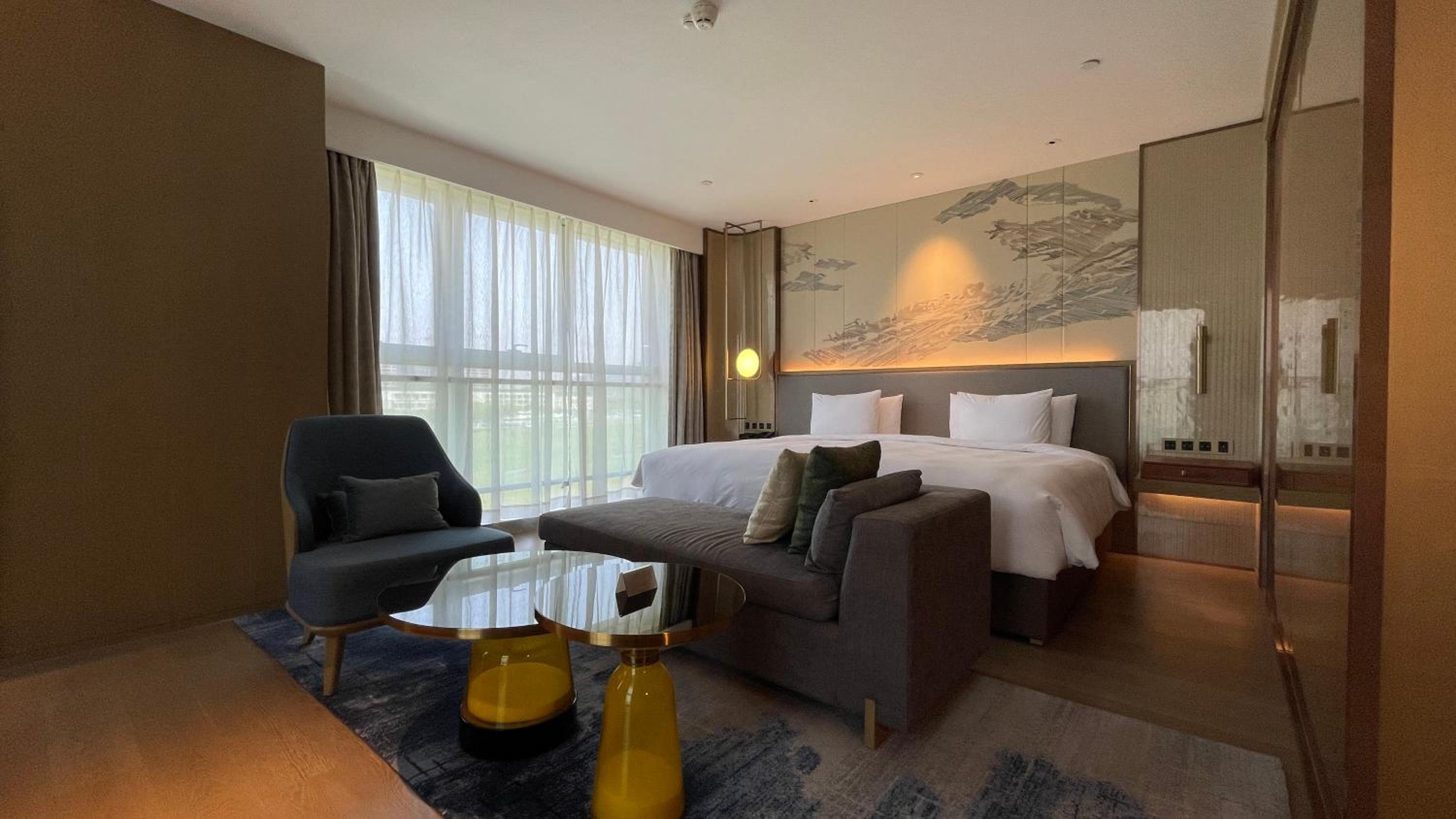 Executive Room - Photo 4