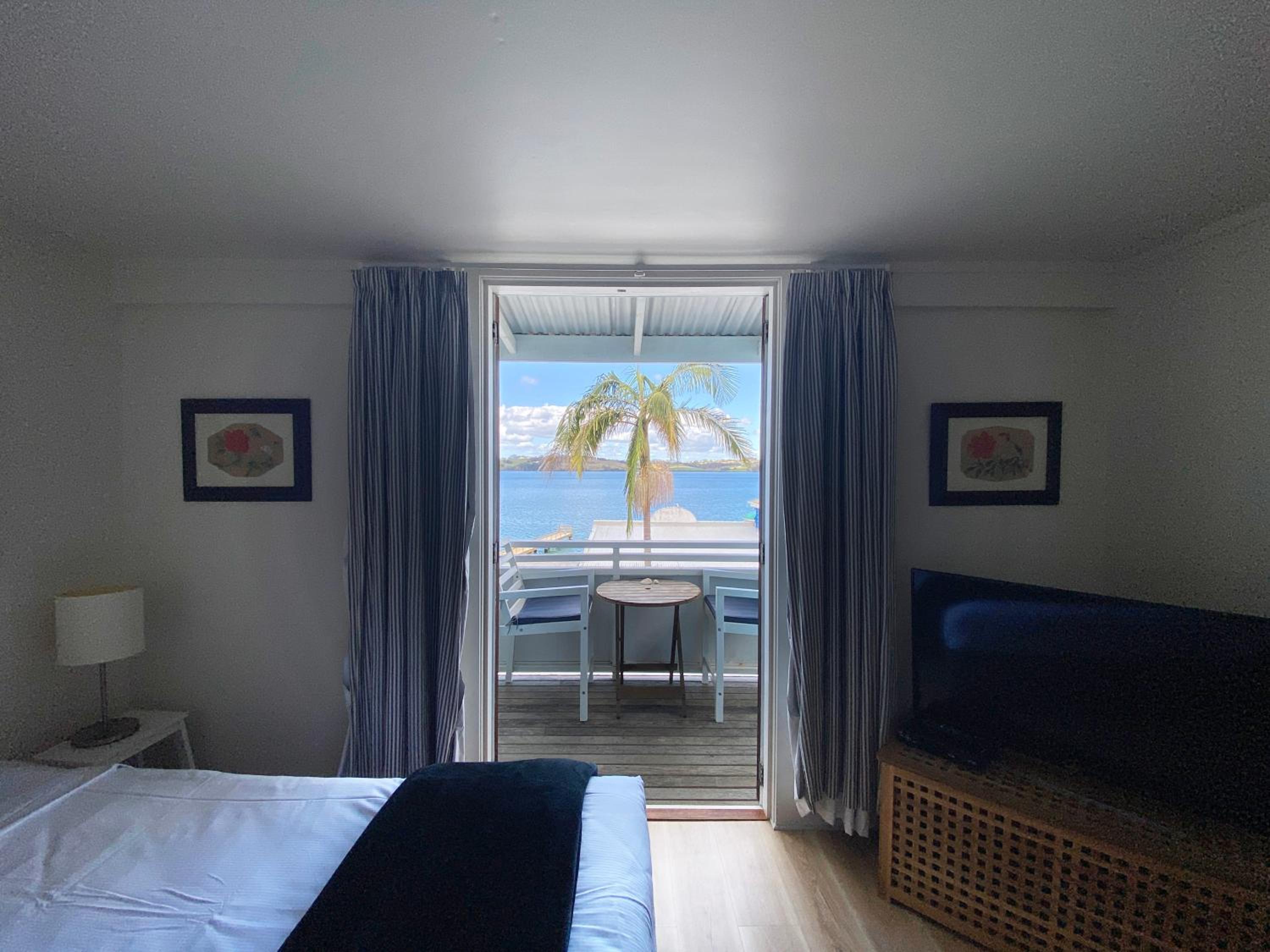 Studio Apartment with Sea View photo 2