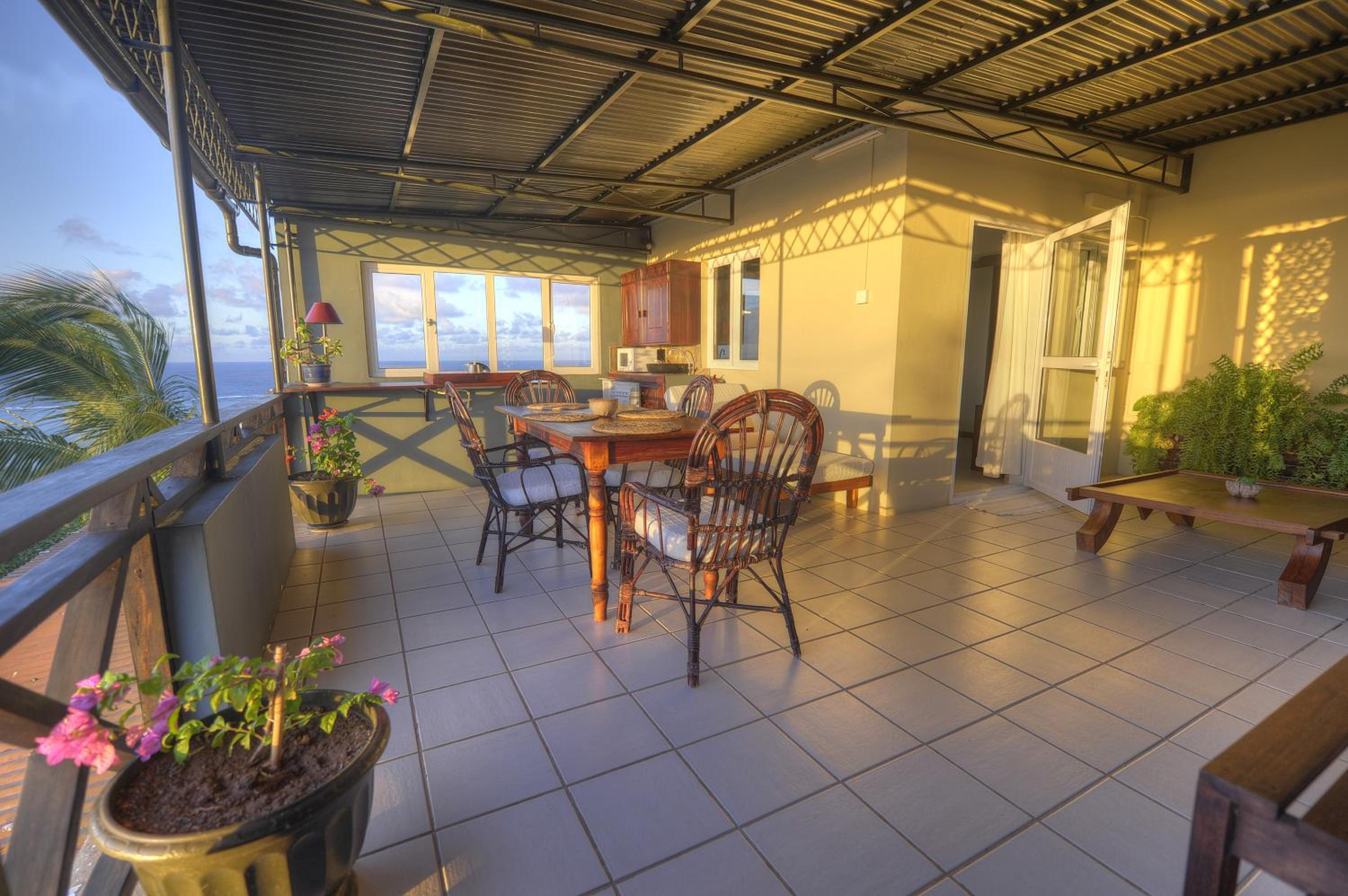 Studio with Terrace (Paille En Queue) photo 3