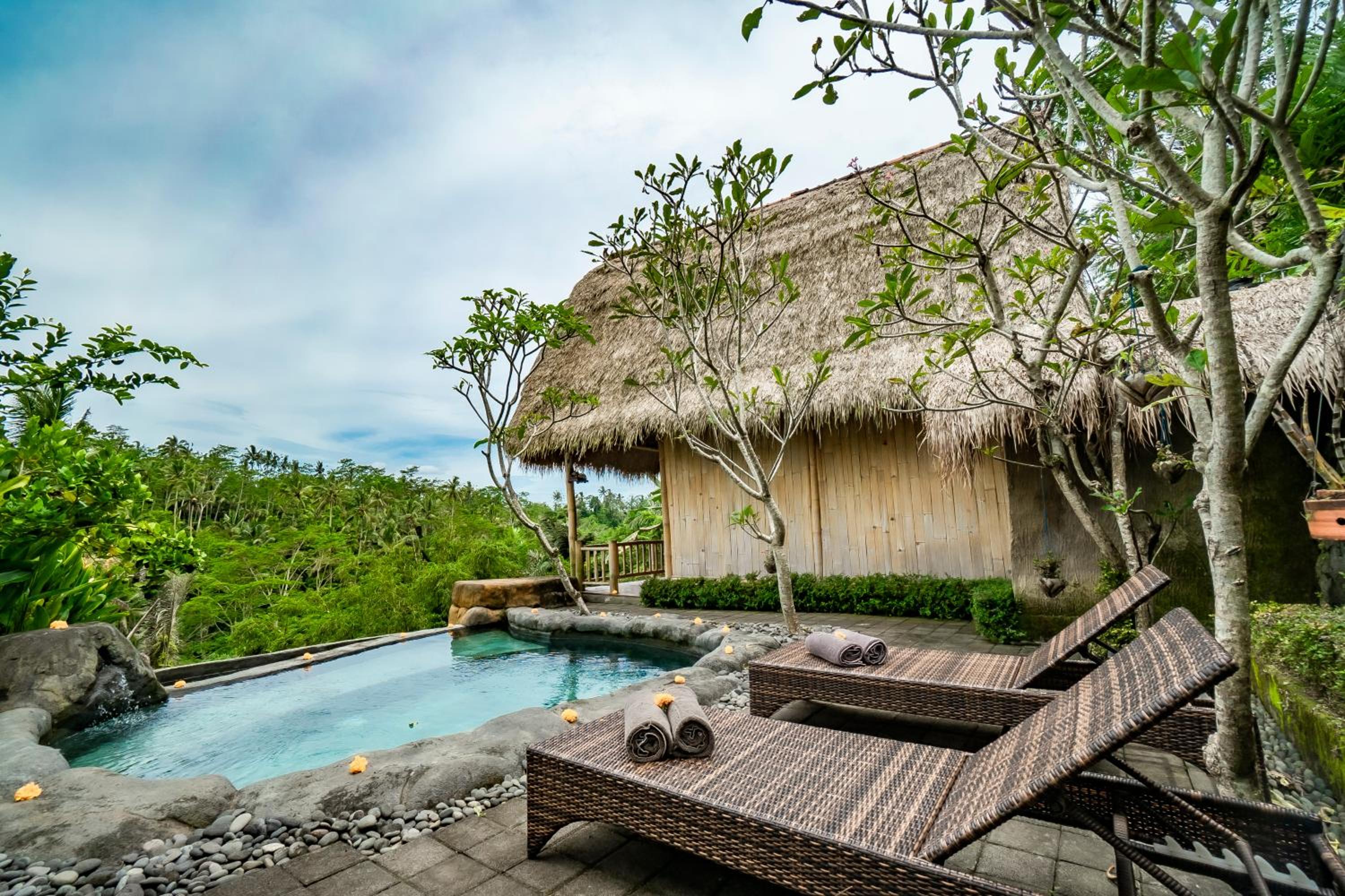 Duplex Bamboo Pool Villa - Photo 17