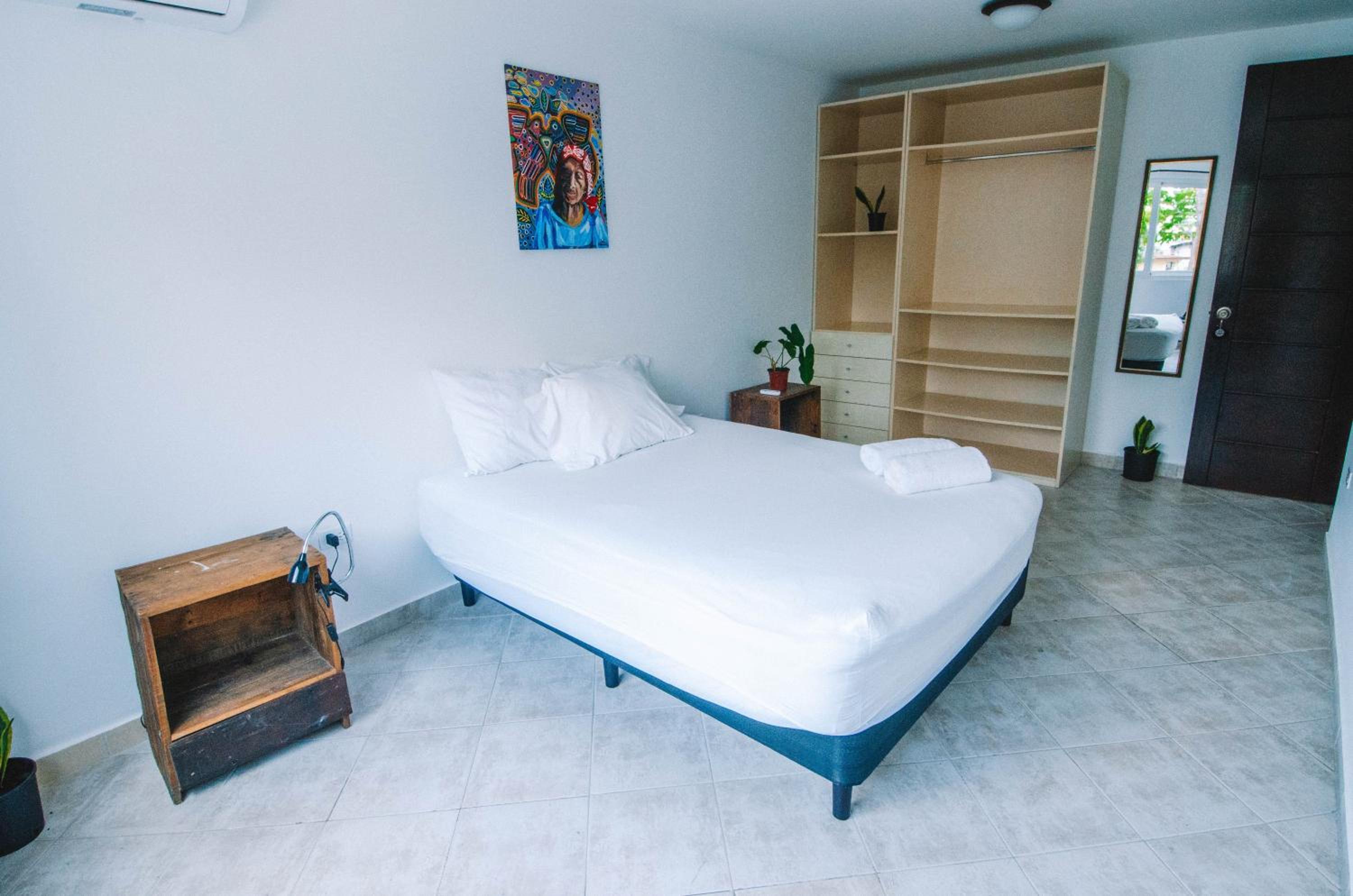 Standard Double Room with Shared Bathroom photo 1