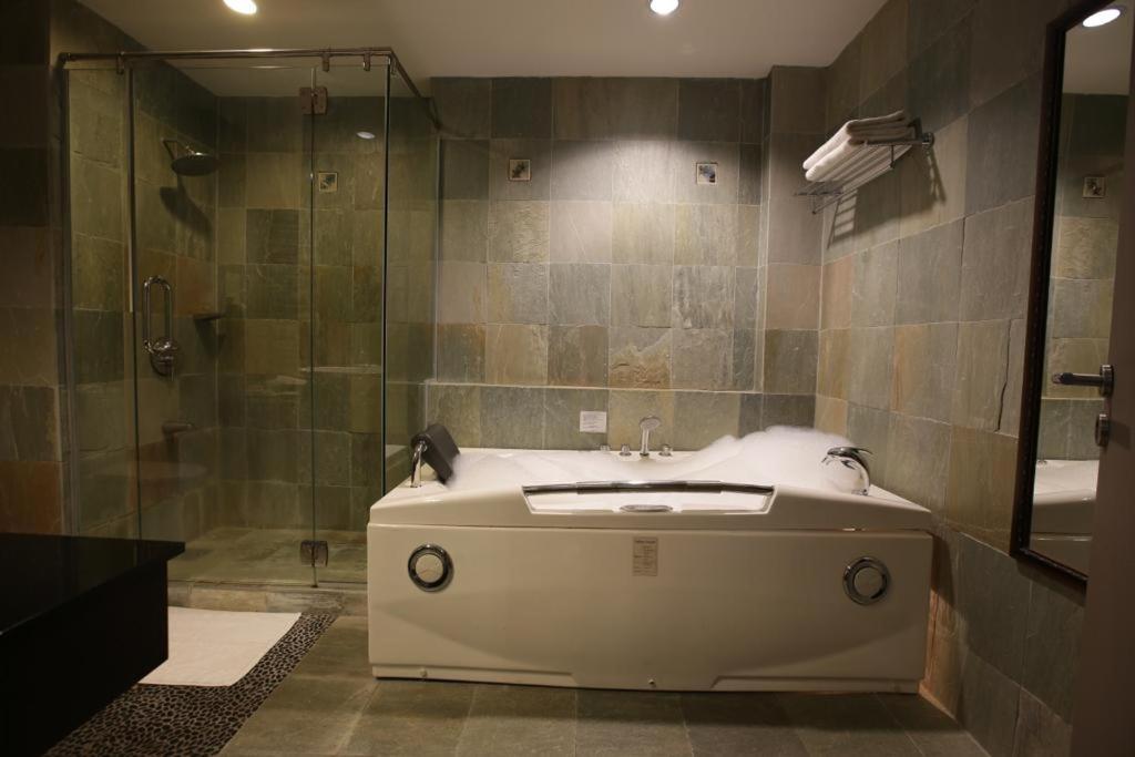 Executive Suite - Führungssuite