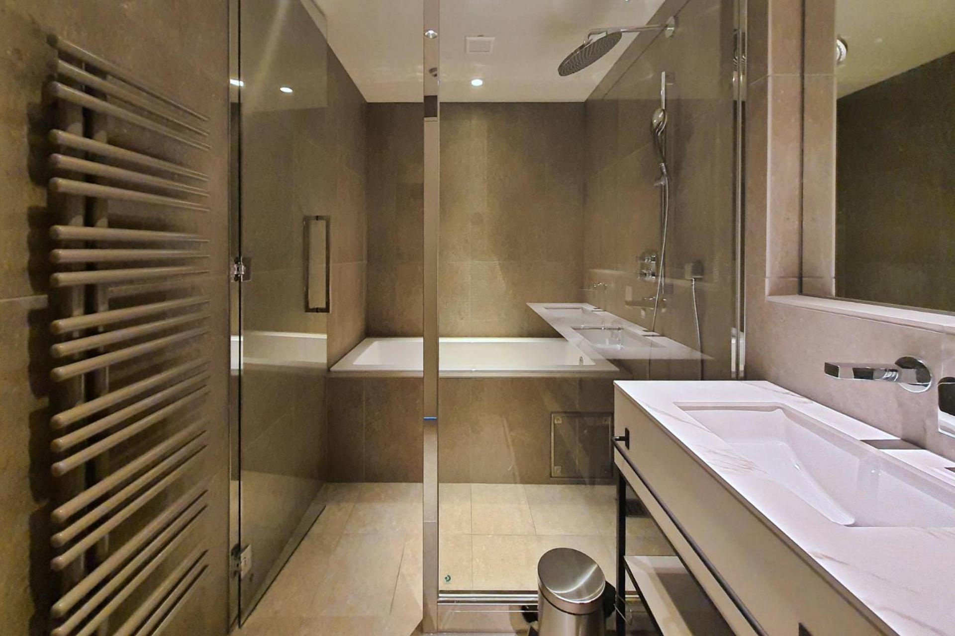 Three-Bedroom Suite photo 3