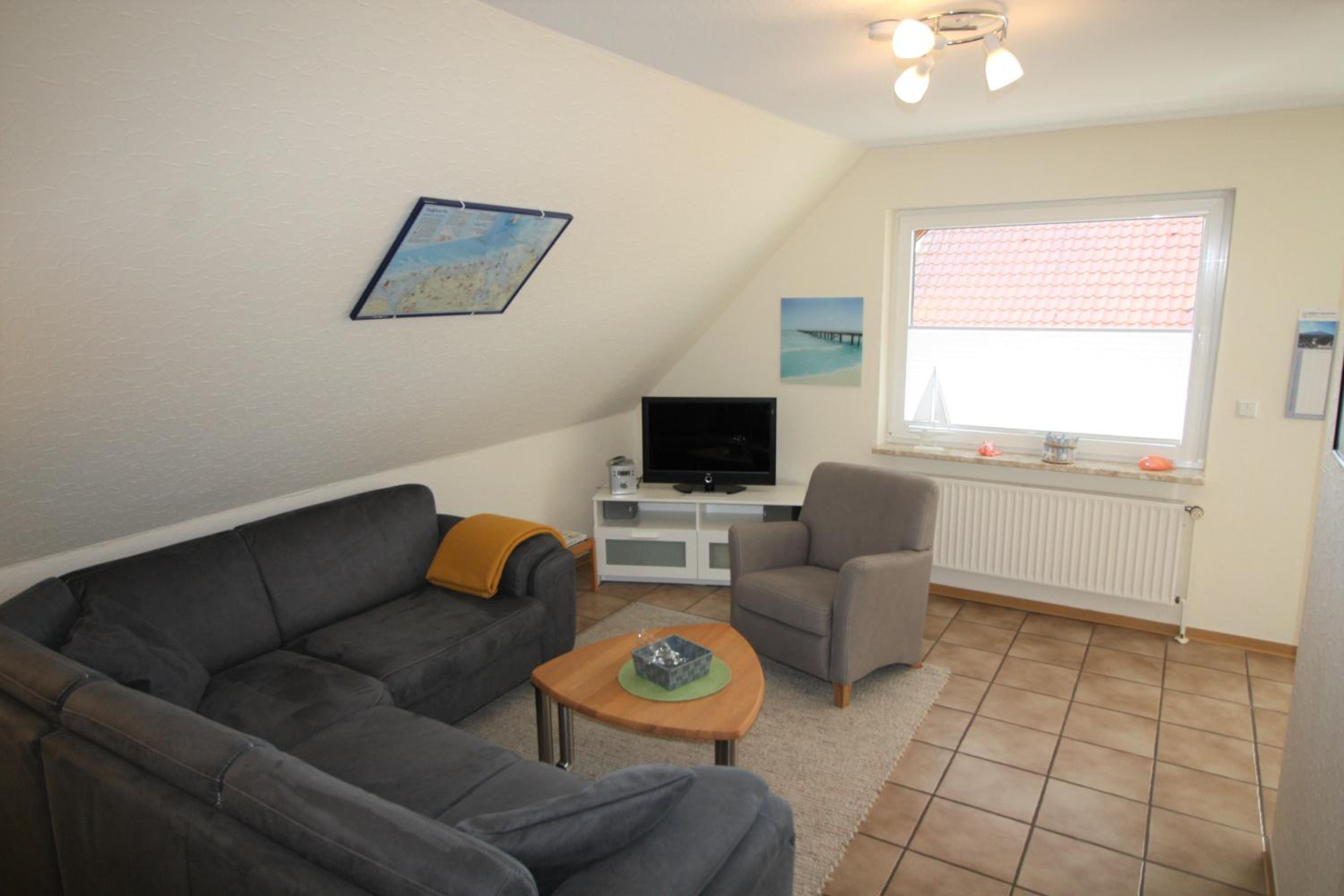 Apartment with Balcony photo 1