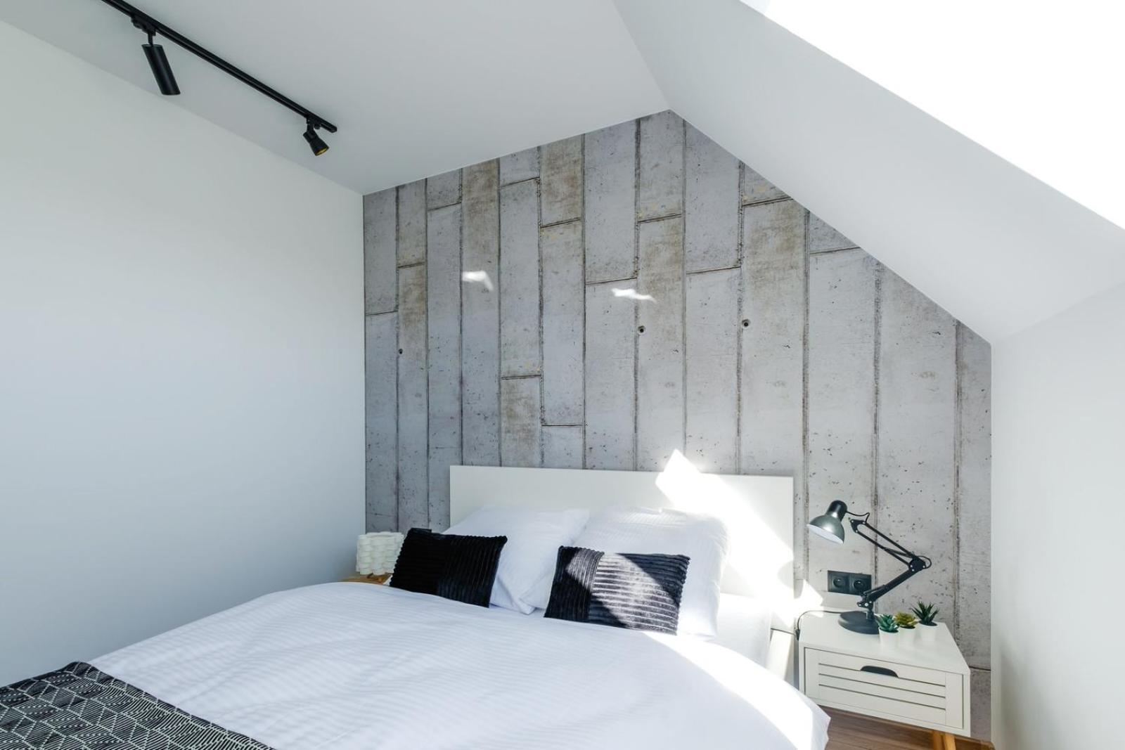One-Bedroom Apartment - Photo 22