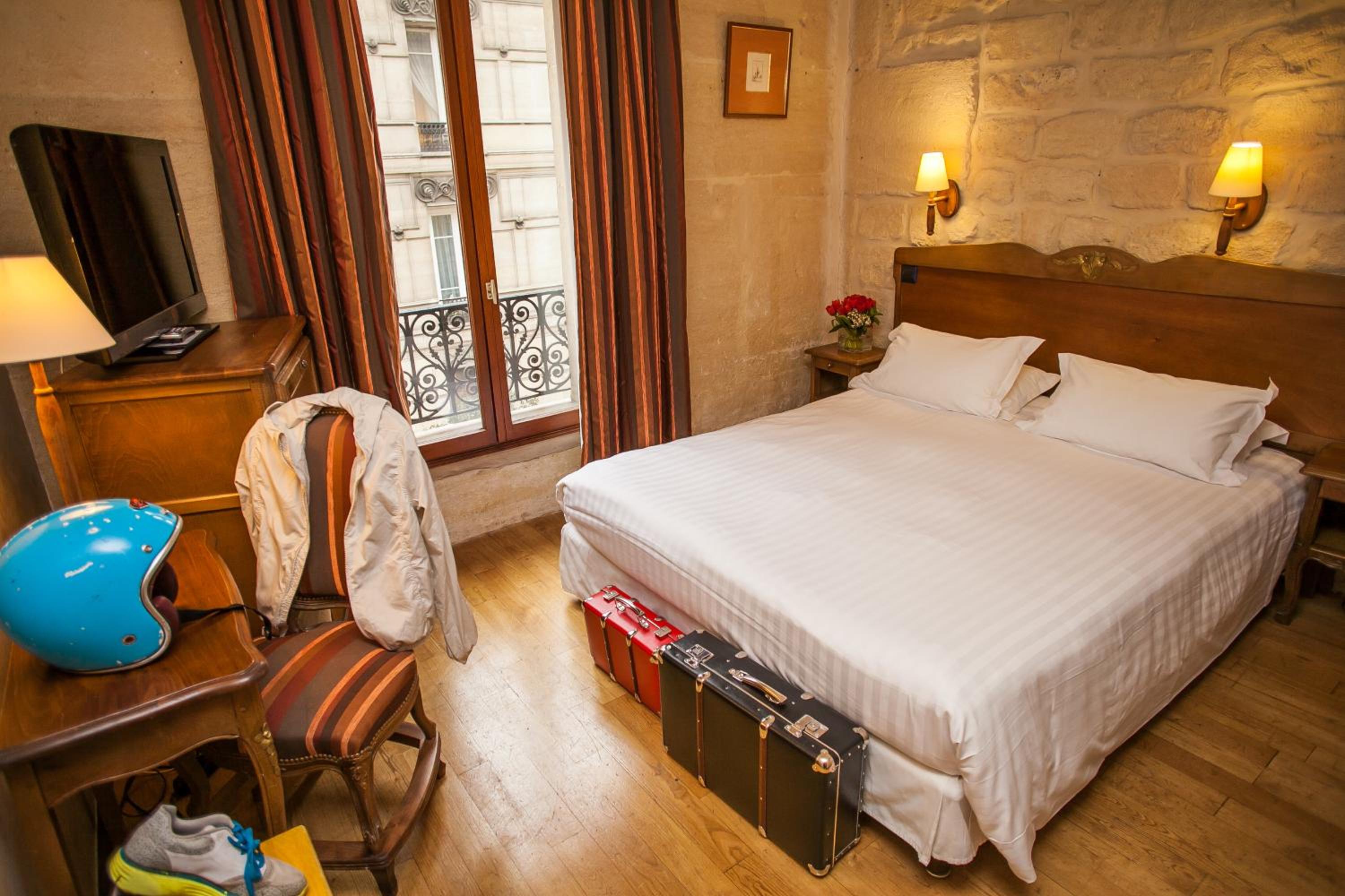 Tradition Room