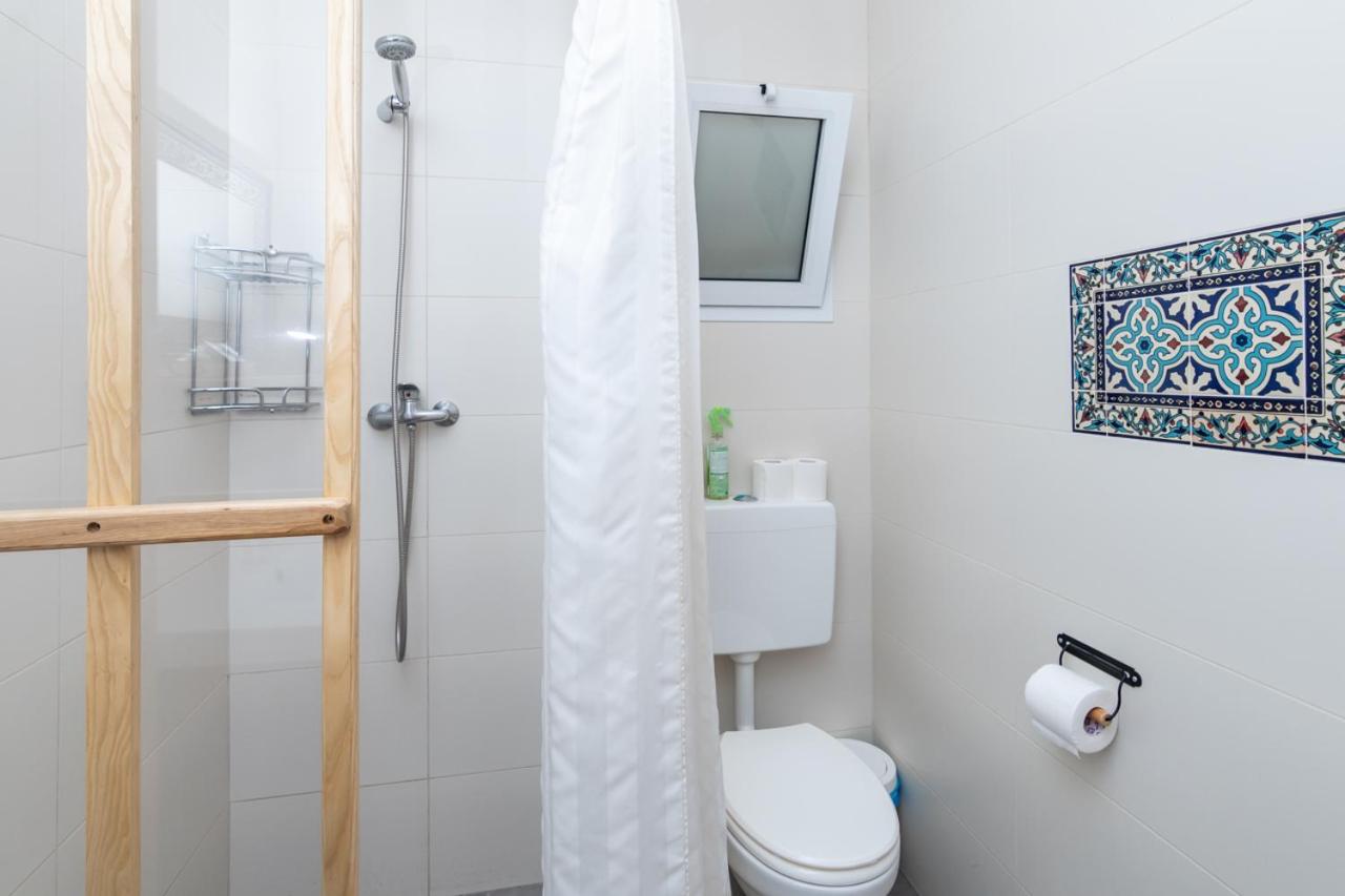 Double or Twin Room - Photo 14