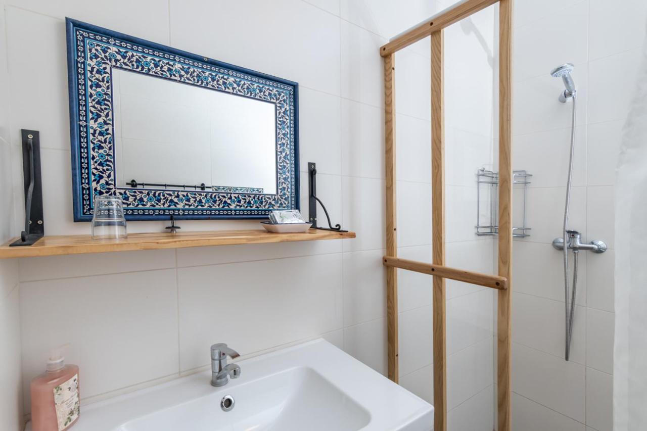 Double or Twin Room - Photo 12