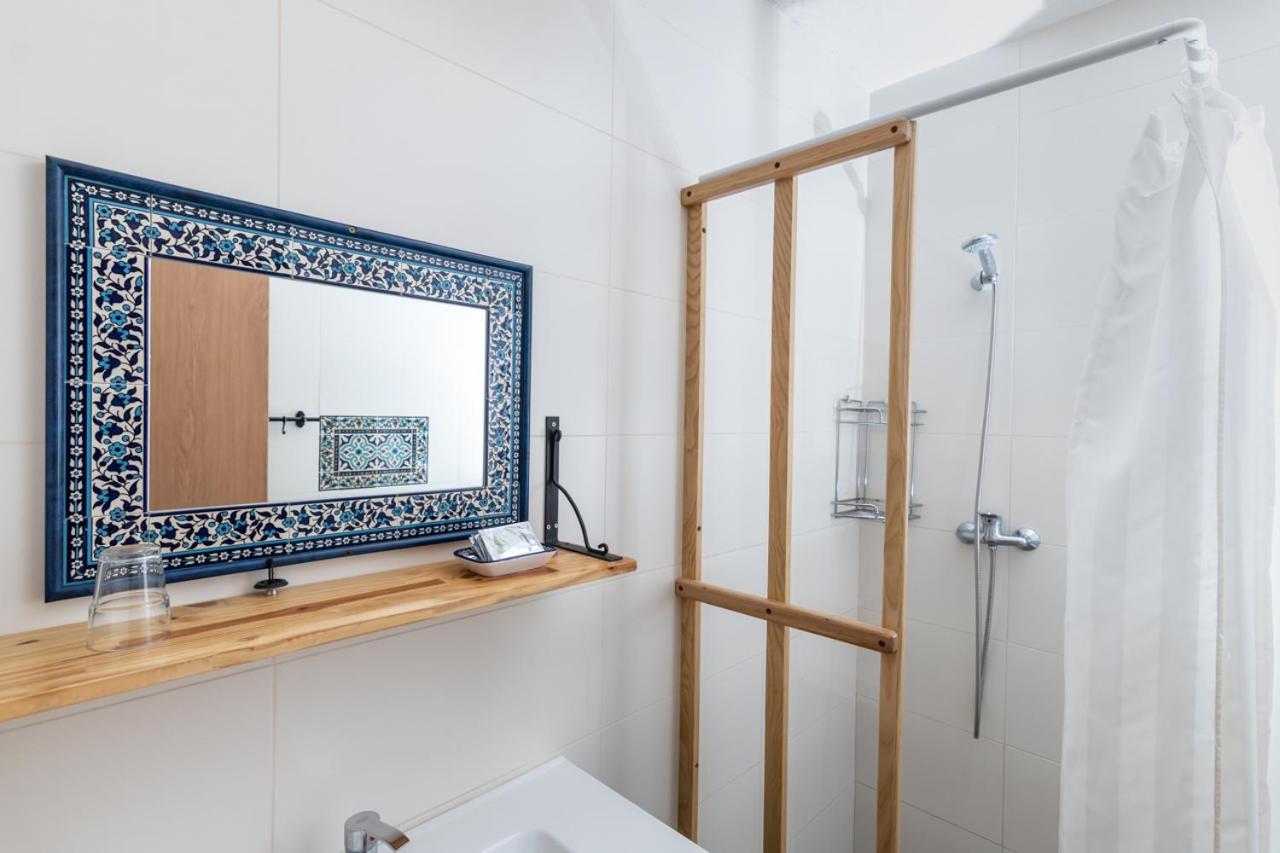Double or Twin Room - Photo 13