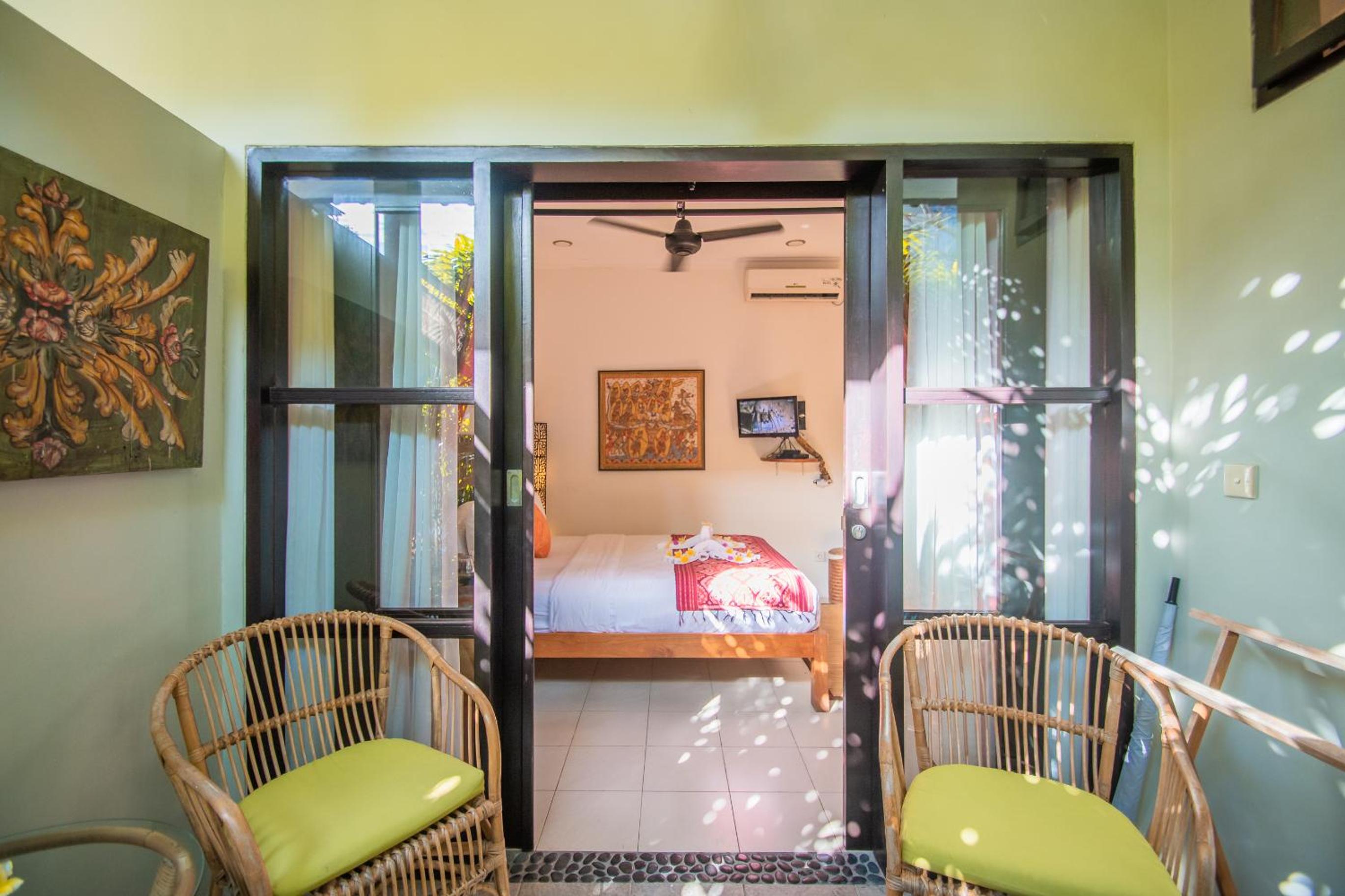Deluxe Queen Room