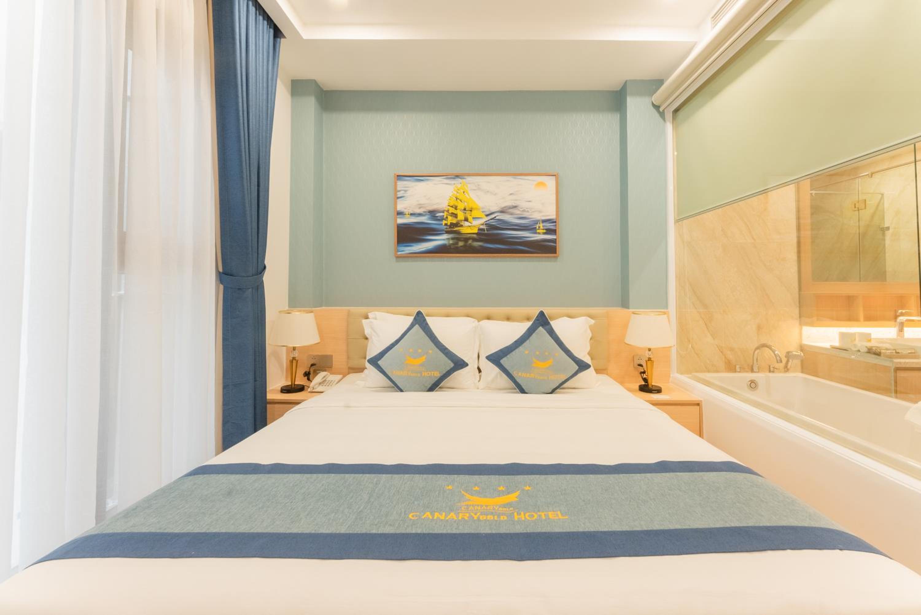 Seaside Gathering Family Suite - Photo 6