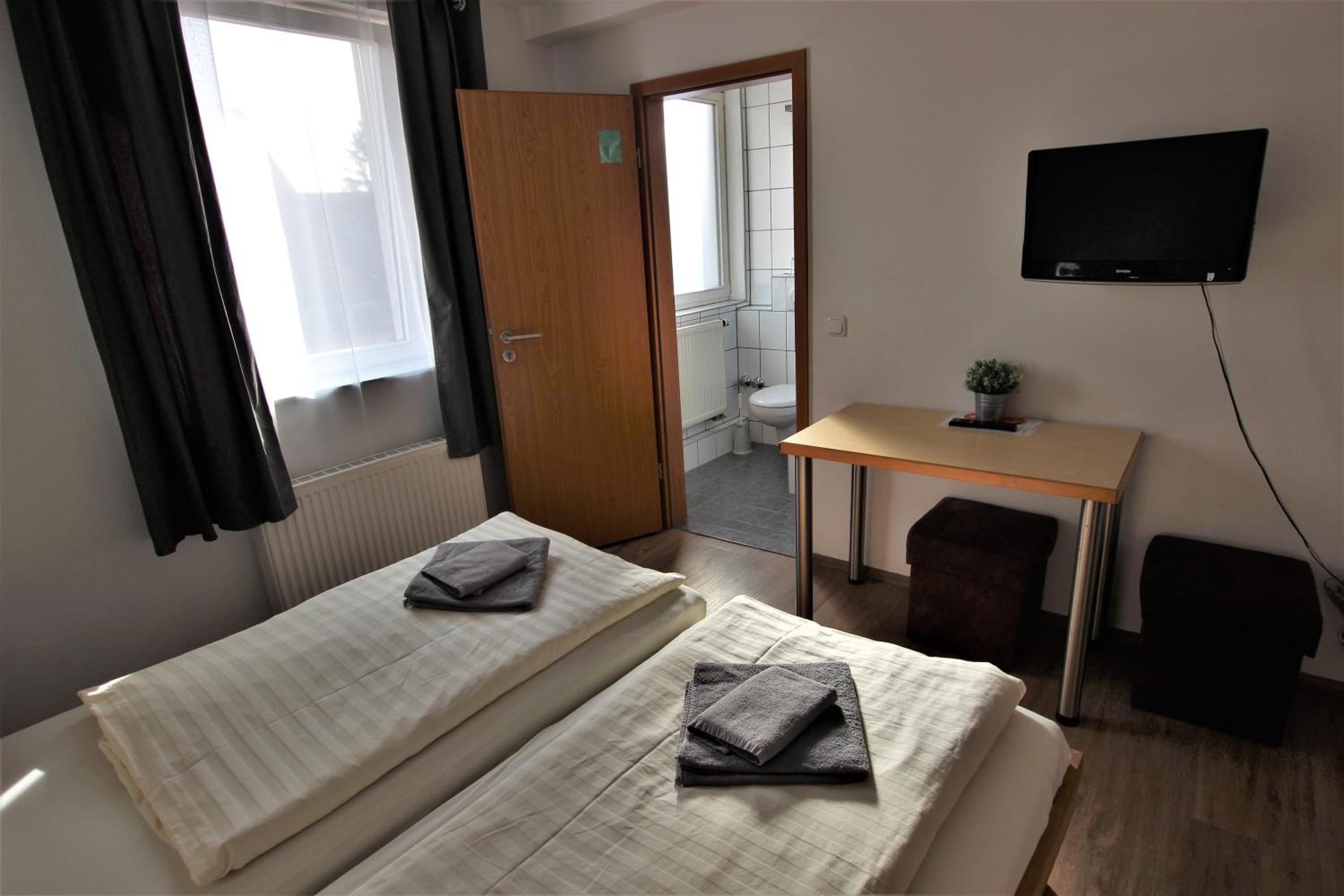 Double Room - Photo 1