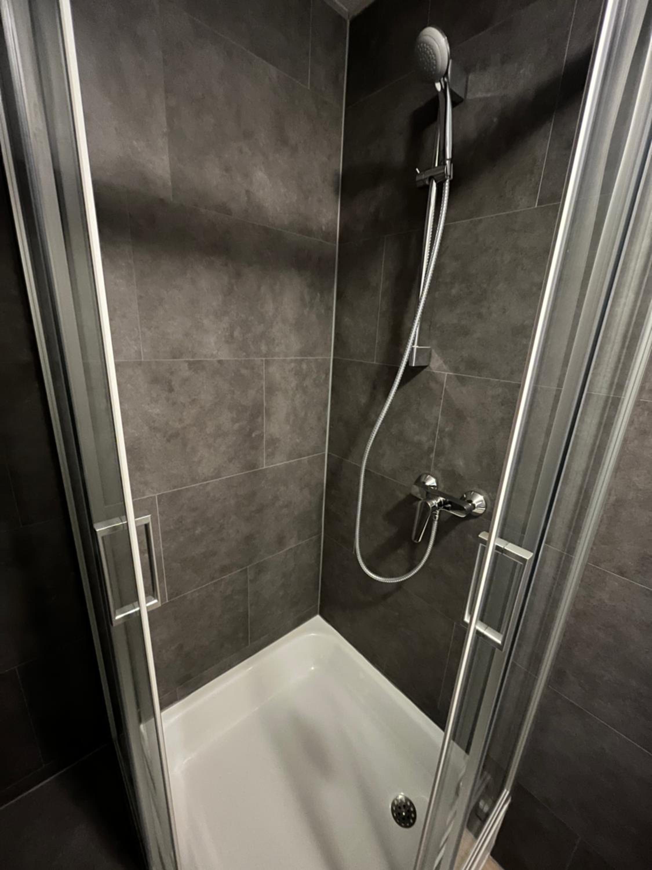 Executive Double Room - Photo 7