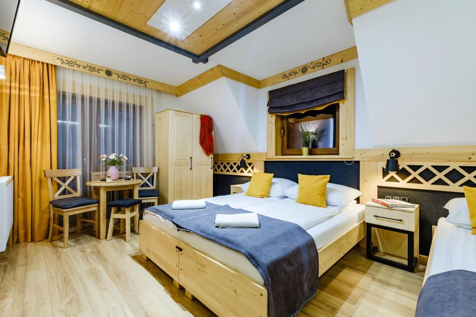 Deluxe Triple Room - Photo 37