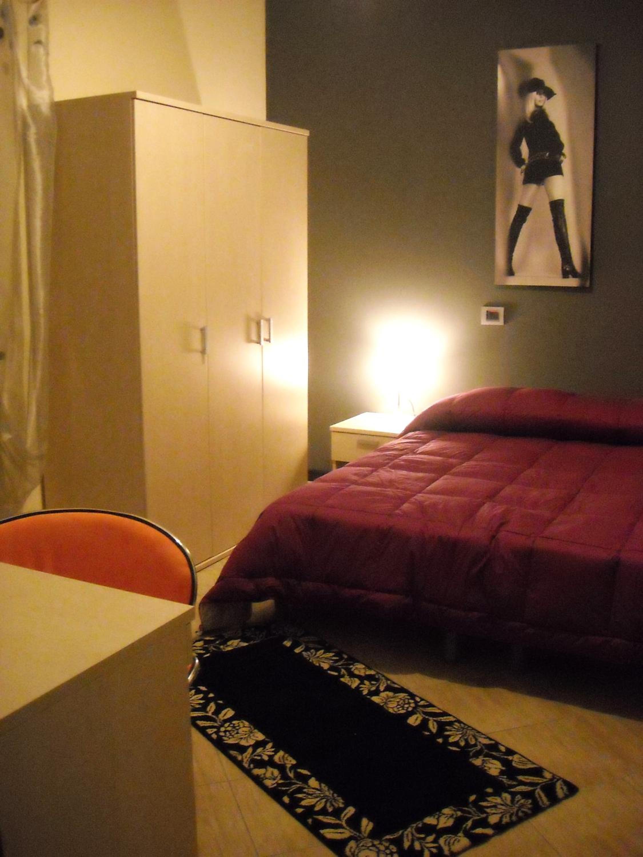 Small Double Room photo 1