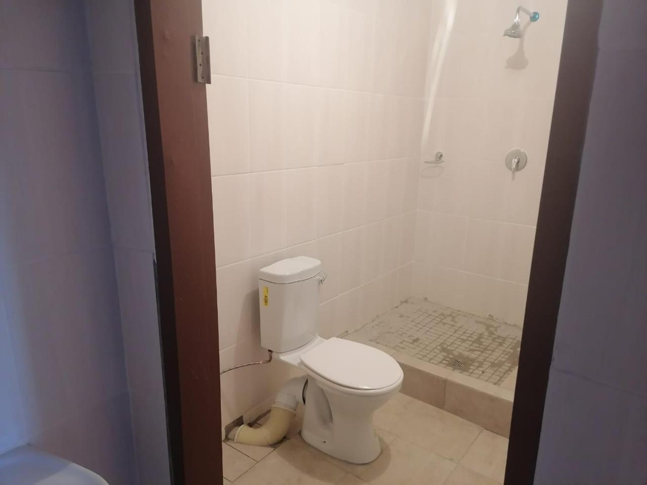 Double Room - Photo 5