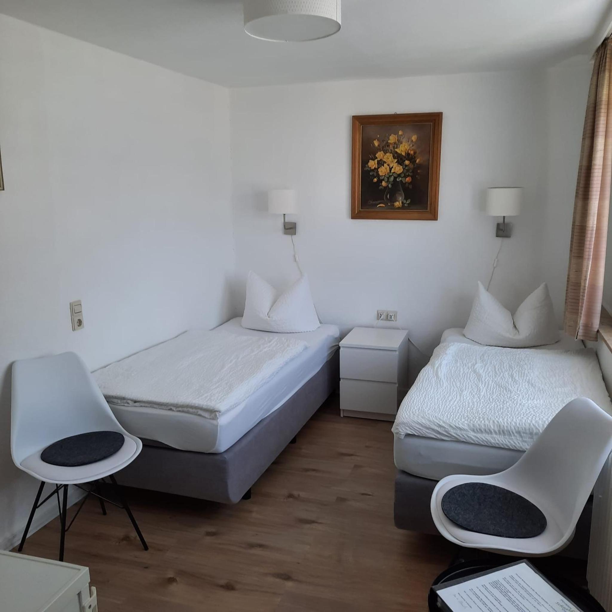 Budget Twin Room photo 1