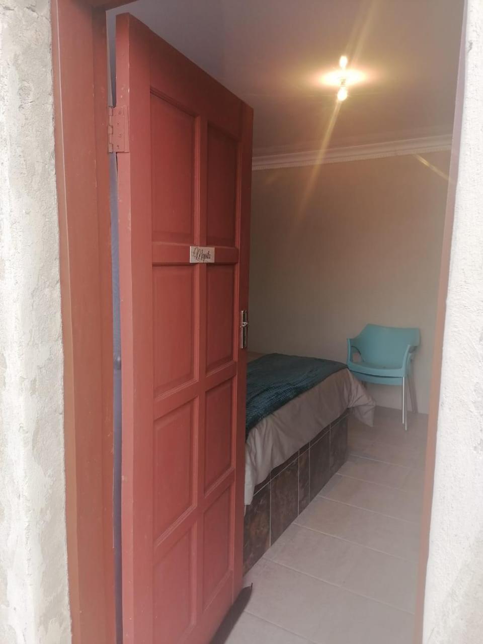 Double Room - Photo 7