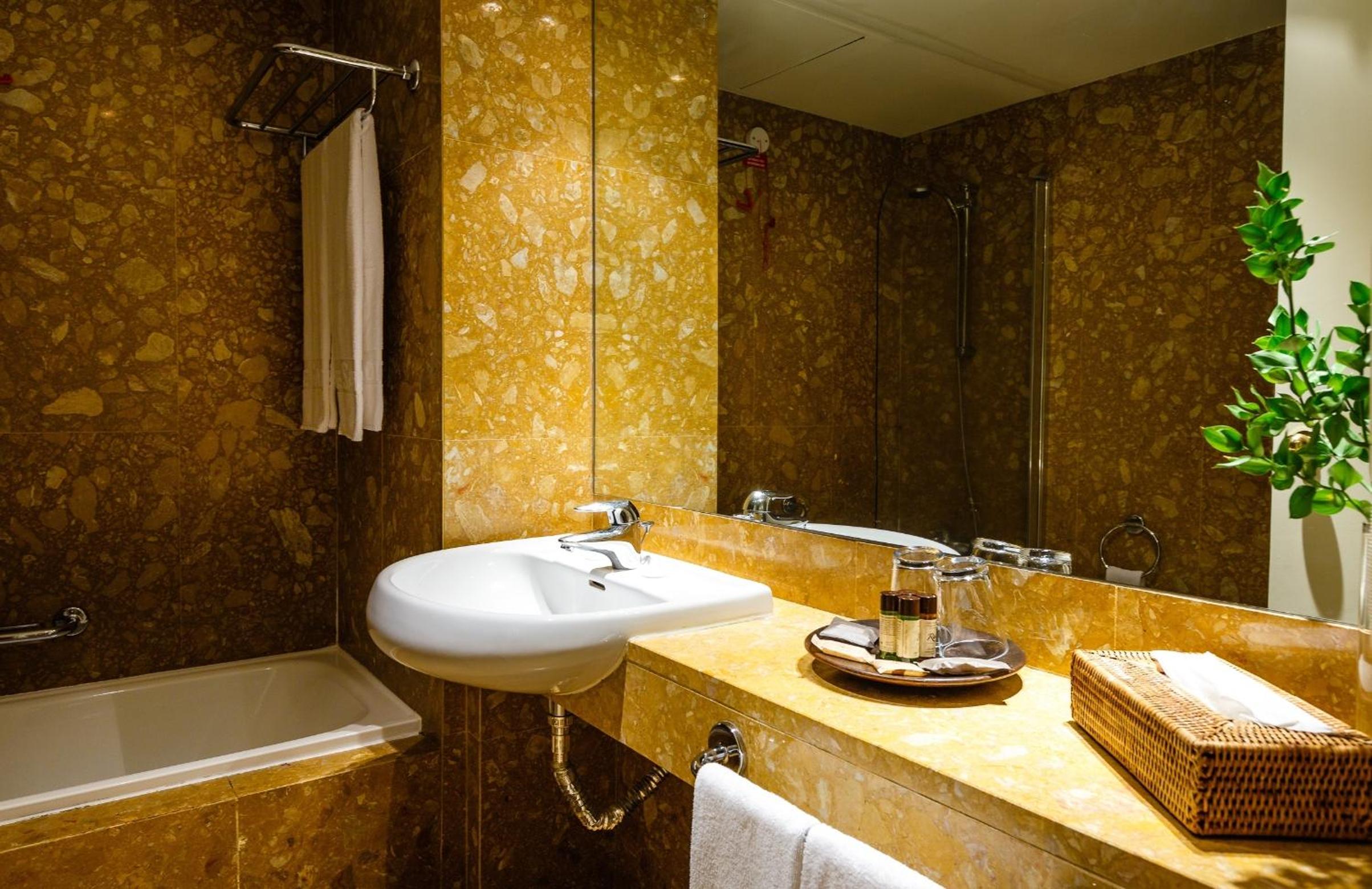 Standard Double or Twin Room photo 2