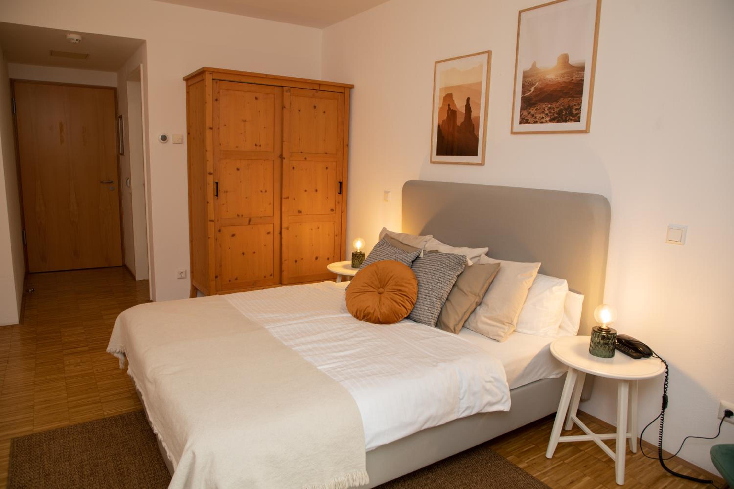 Standard Double Room photo 3