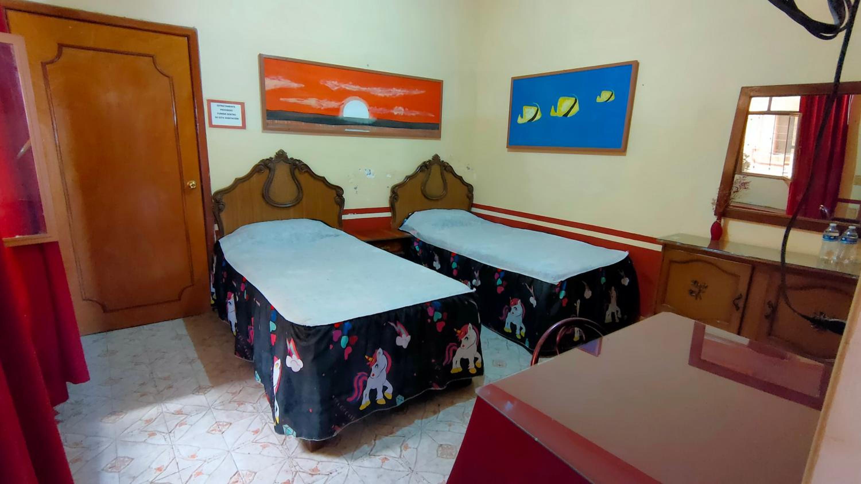 Standard Two Single Beds photo 1
