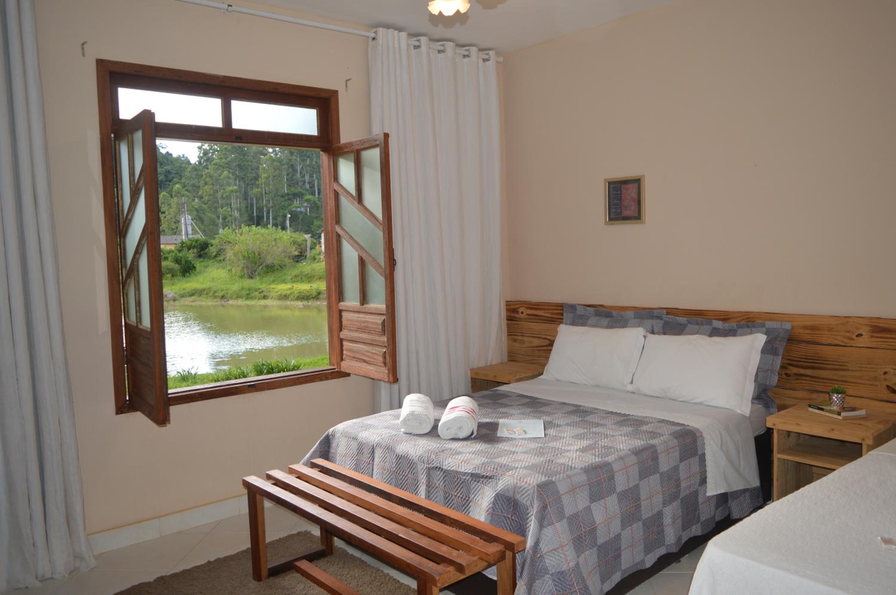 Executive Suite - Photo 1