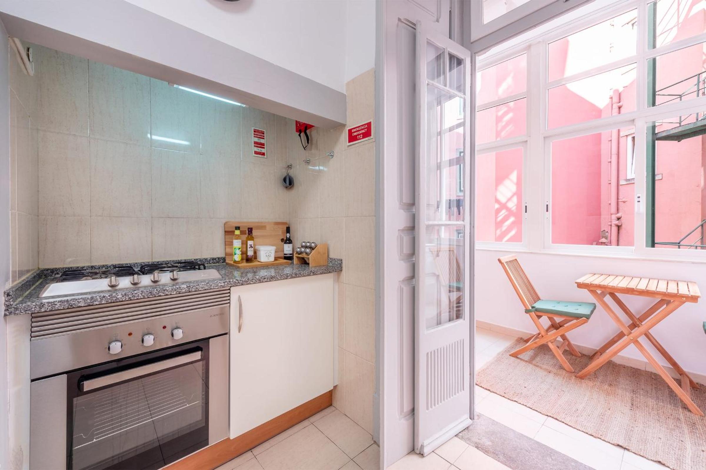 Apartment - Photo 24