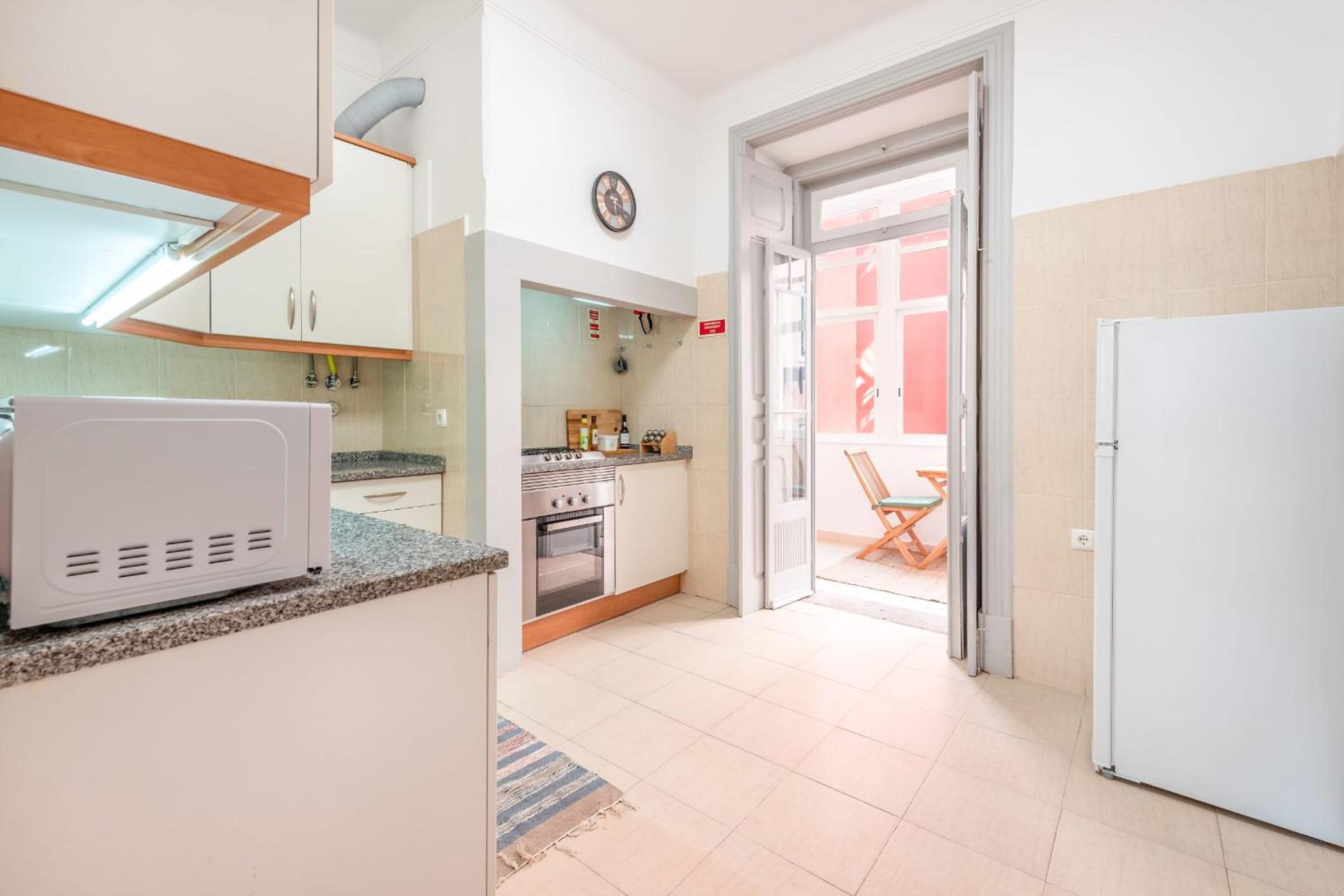 Apartment - Photo 19