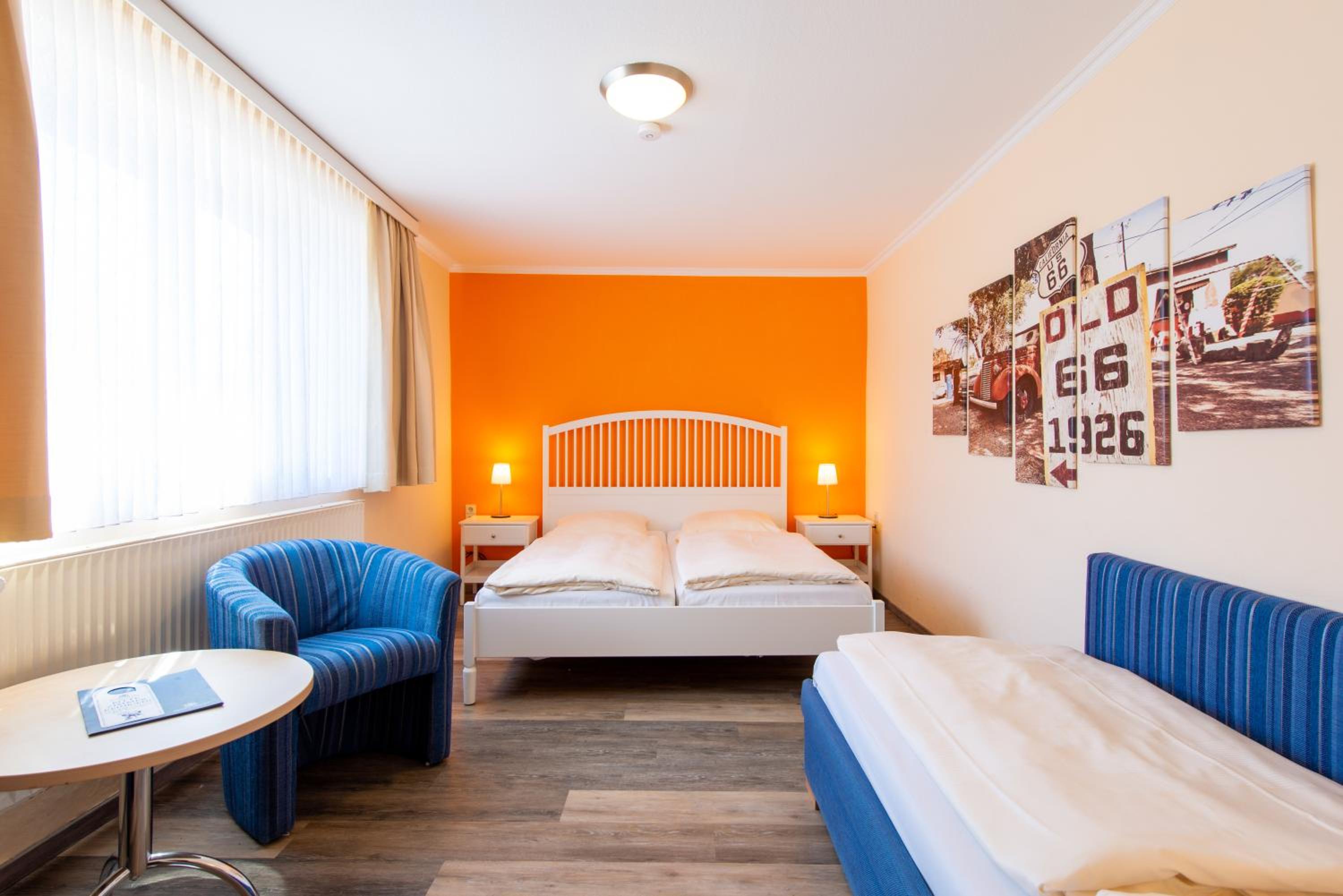 Quadruple Room - Photo 8