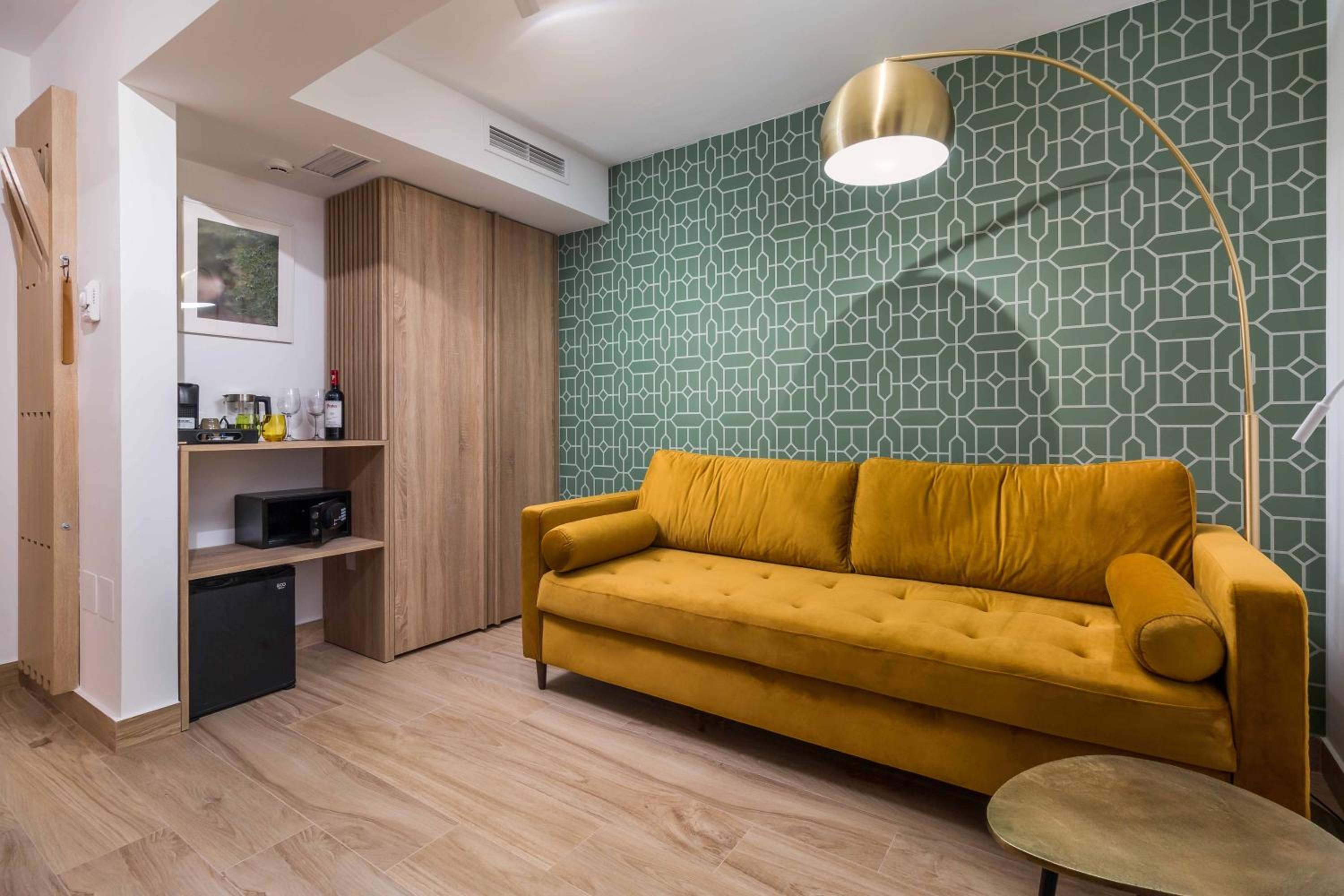 Superior Suite - Photo 4