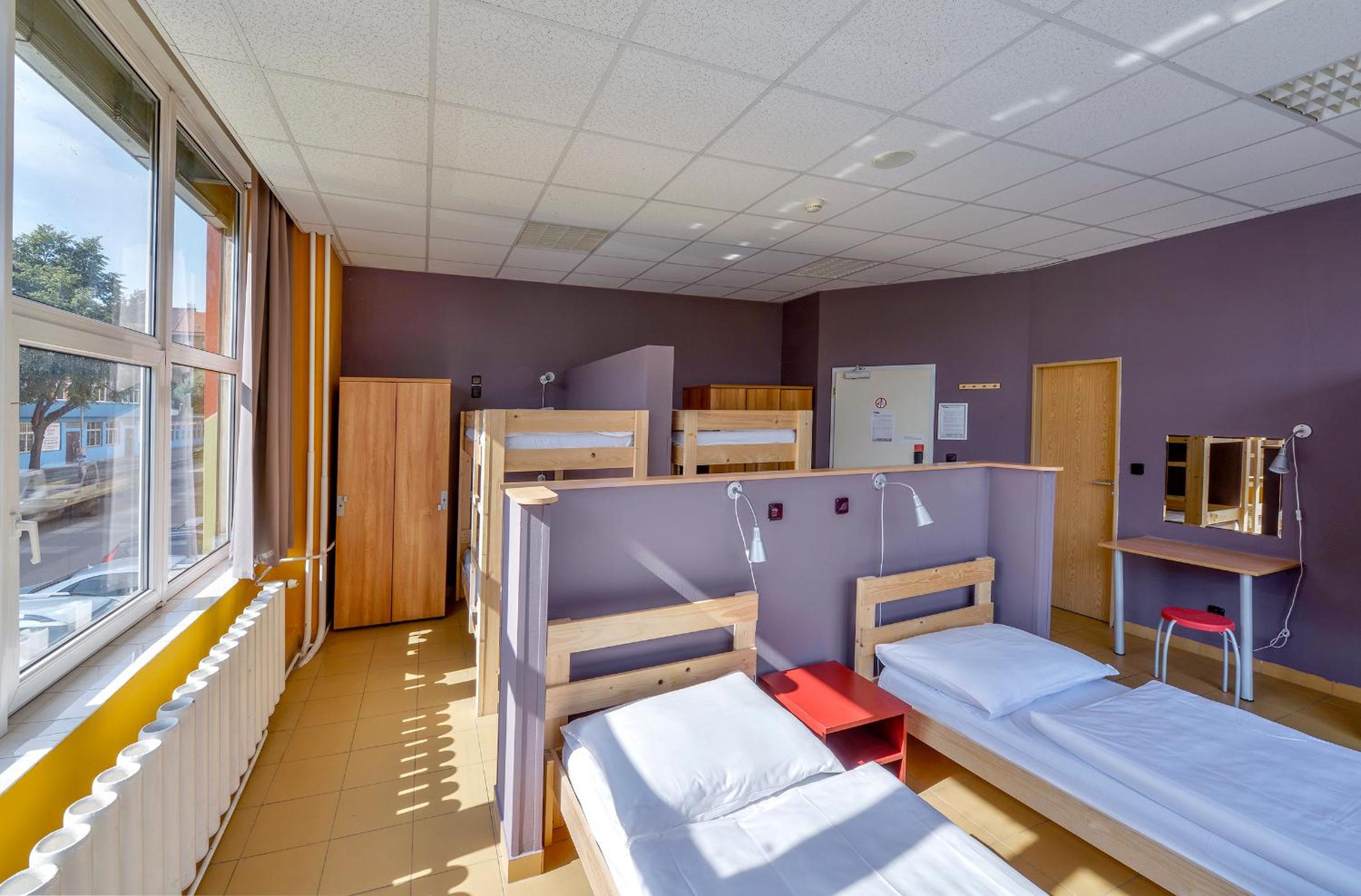 Bed in 6-Bed Dormitory Room photo 1
