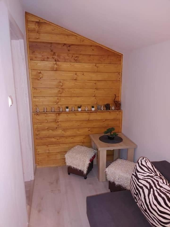 Two-Bedroom Apartment - Photo 21